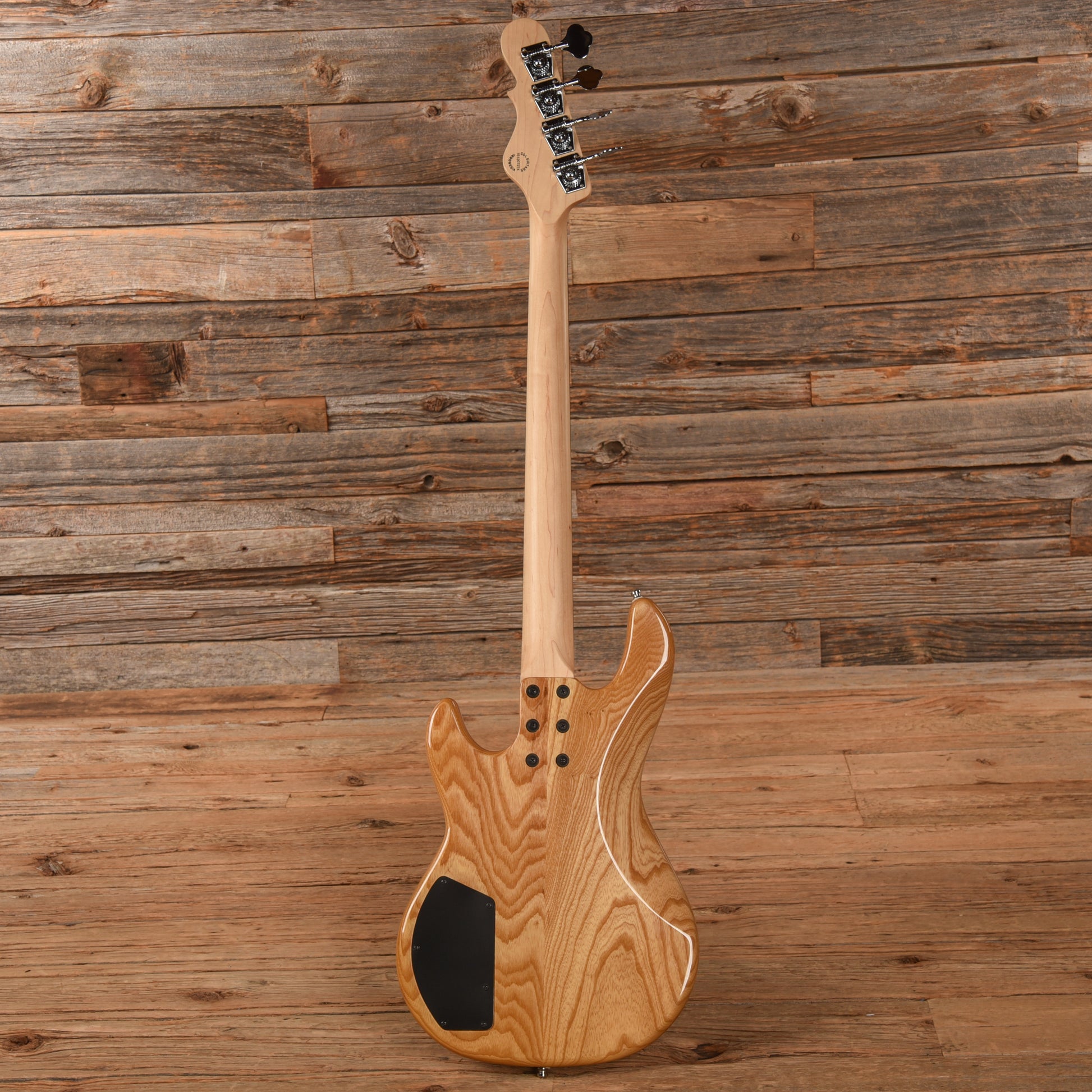 G&L Tribute Series L-2000 Natural 2015 Bass Guitars / 4-String