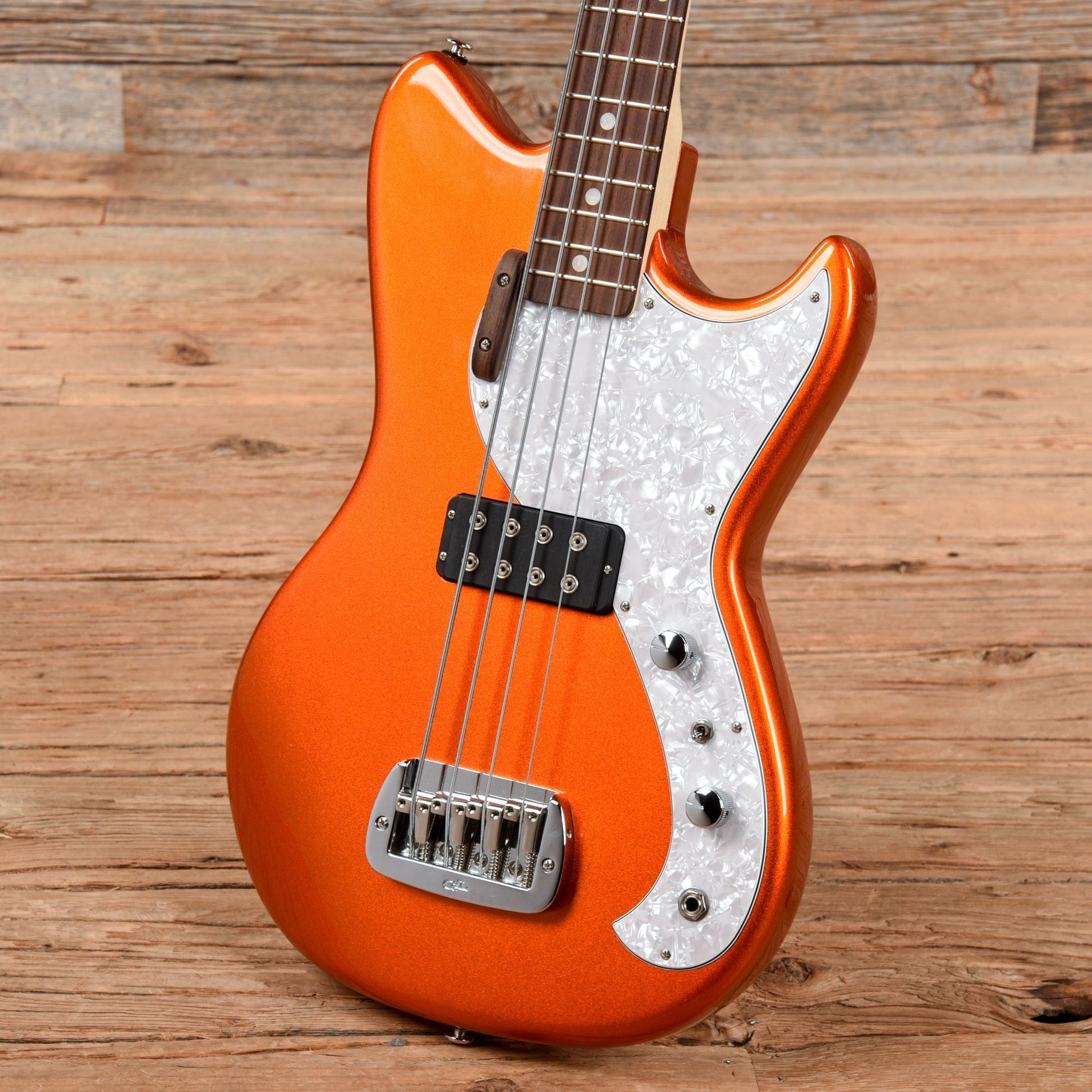 G&L USA Fallout Bass Orange Sparkle 2022 Bass Guitars / 4-String
