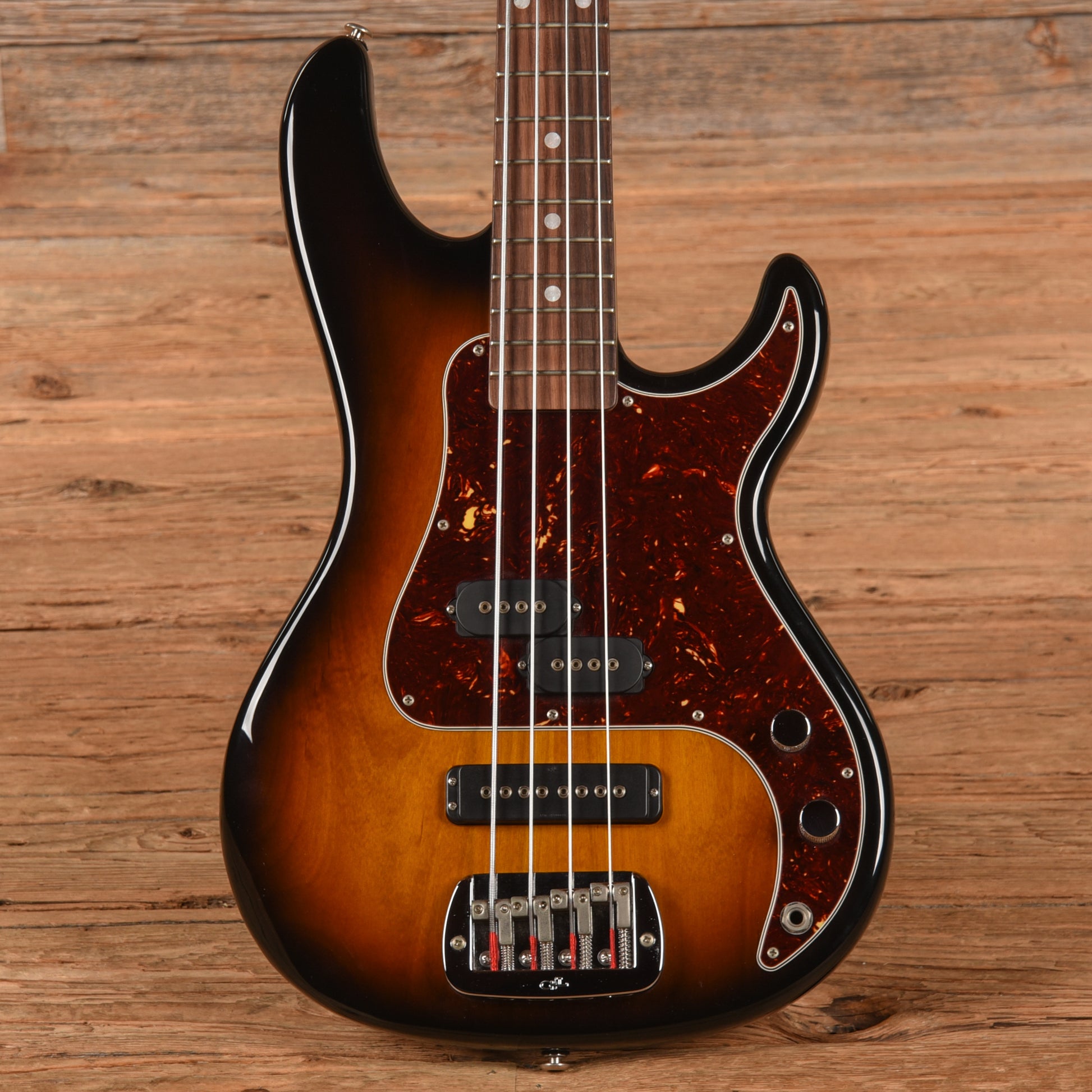 G&L USA SB-2 Sunburst 2016 Bass Guitars / 4-String