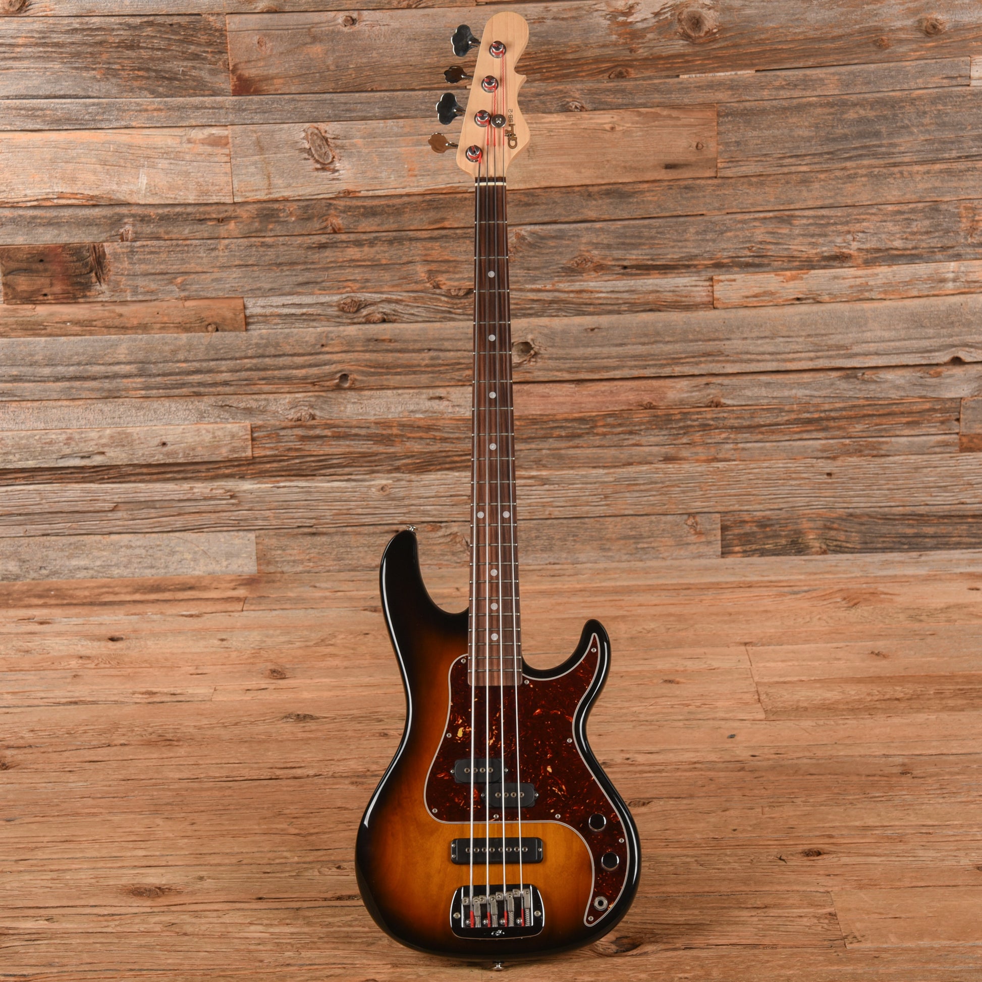 G&L USA SB-2 Sunburst 2016 Bass Guitars / 4-String