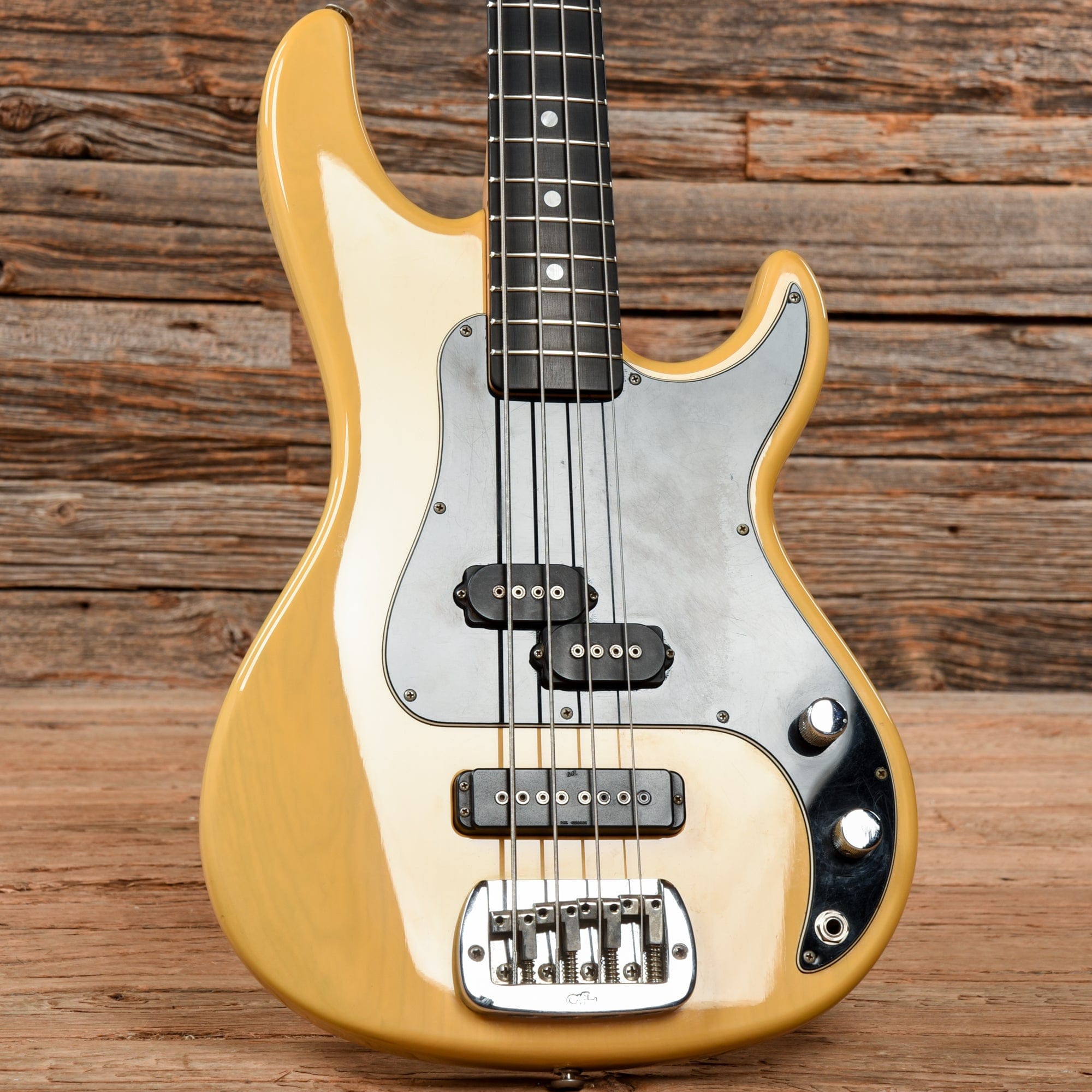 G&L USA SB-2 Yellow 2000 Bass Guitars / 4-String
