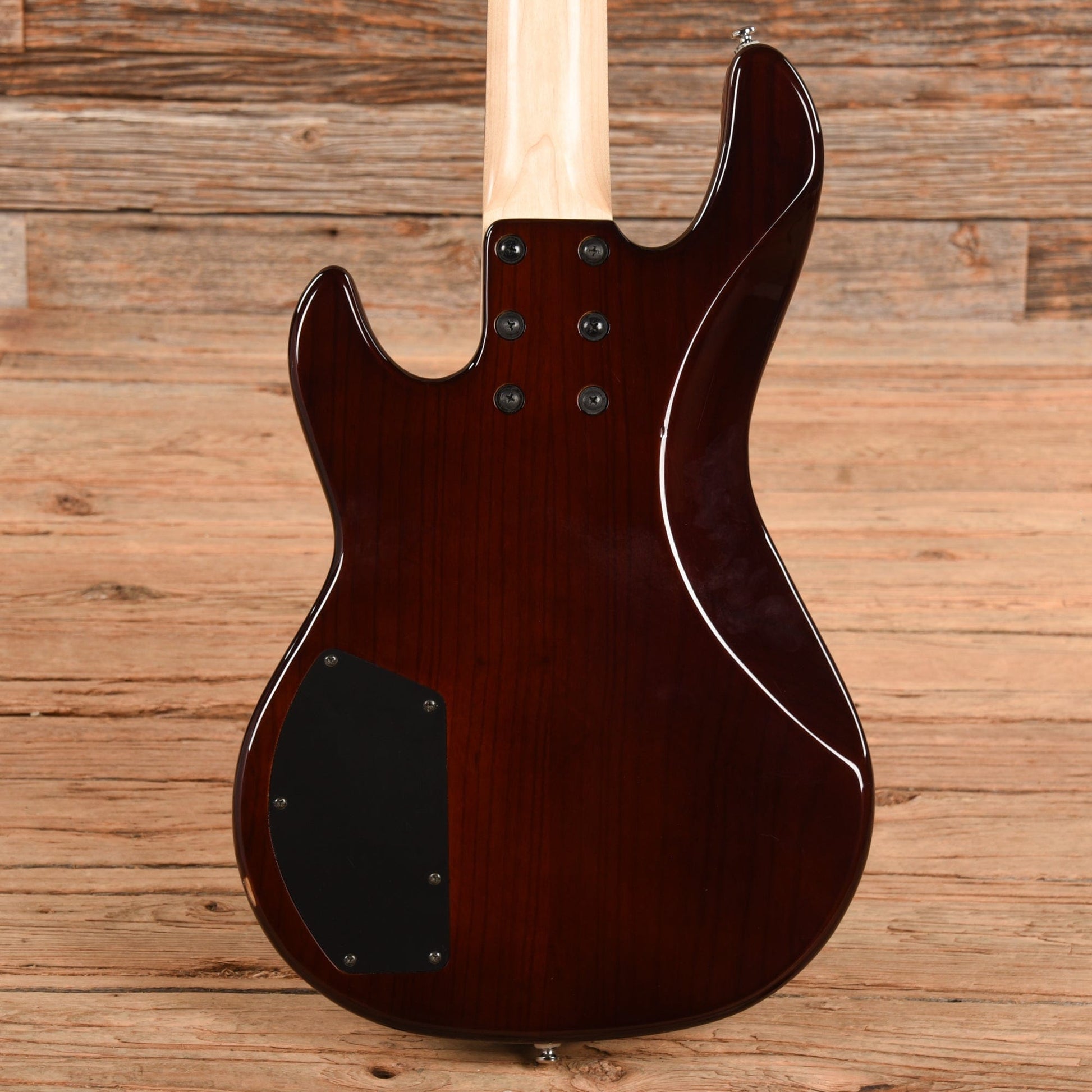 G&L Tribute L2500 Sunburst 2013 Bass Guitars / 5-String or More