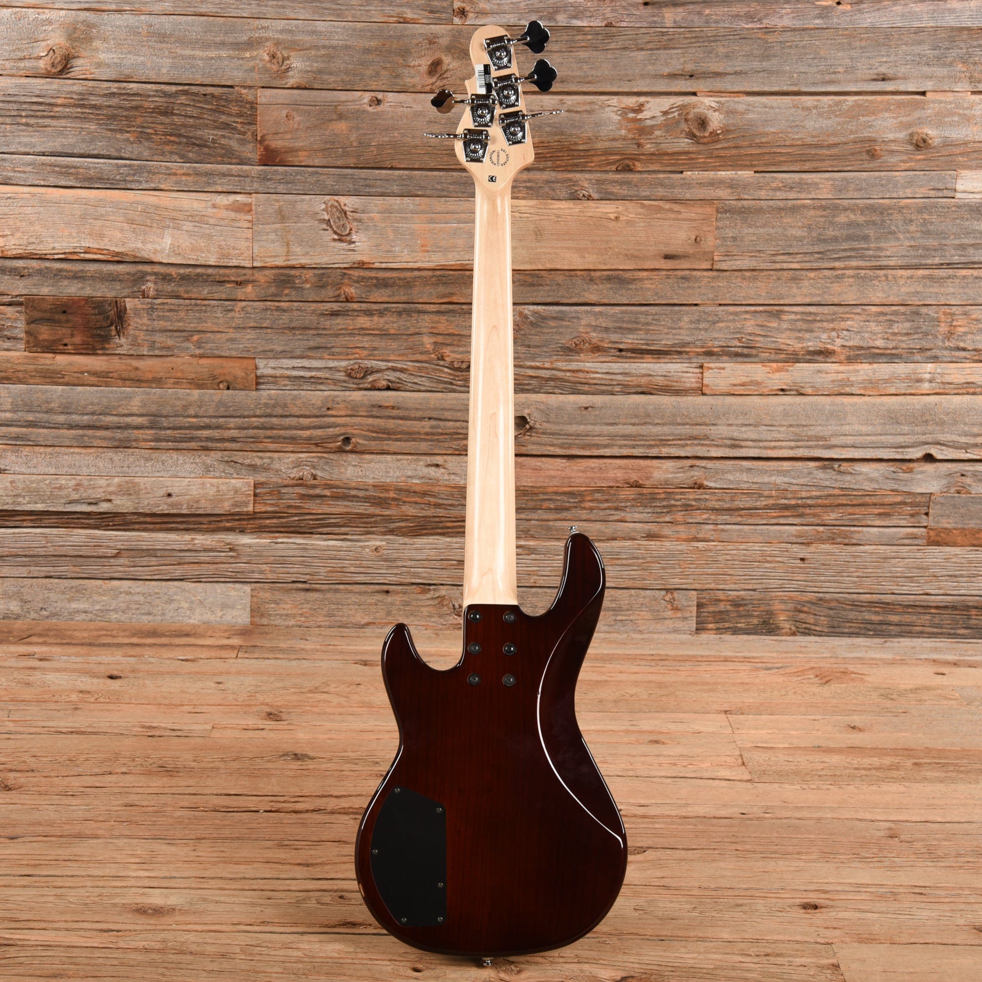 G&L Tribute L2500 Sunburst 2013 Bass Guitars / 5-String or More