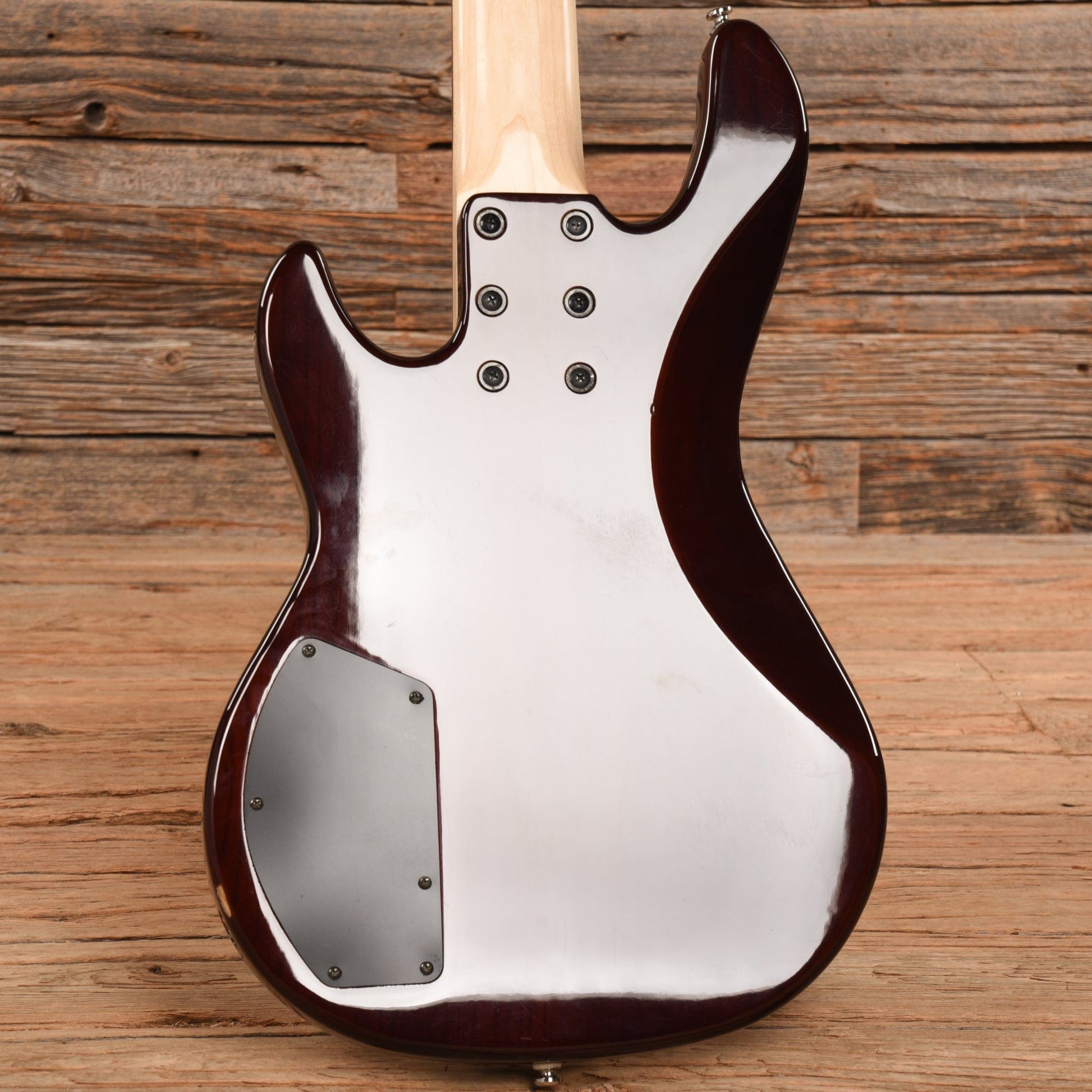 G&L Tribute L2500 Sunburst 2013 Bass Guitars / 5-String or More
