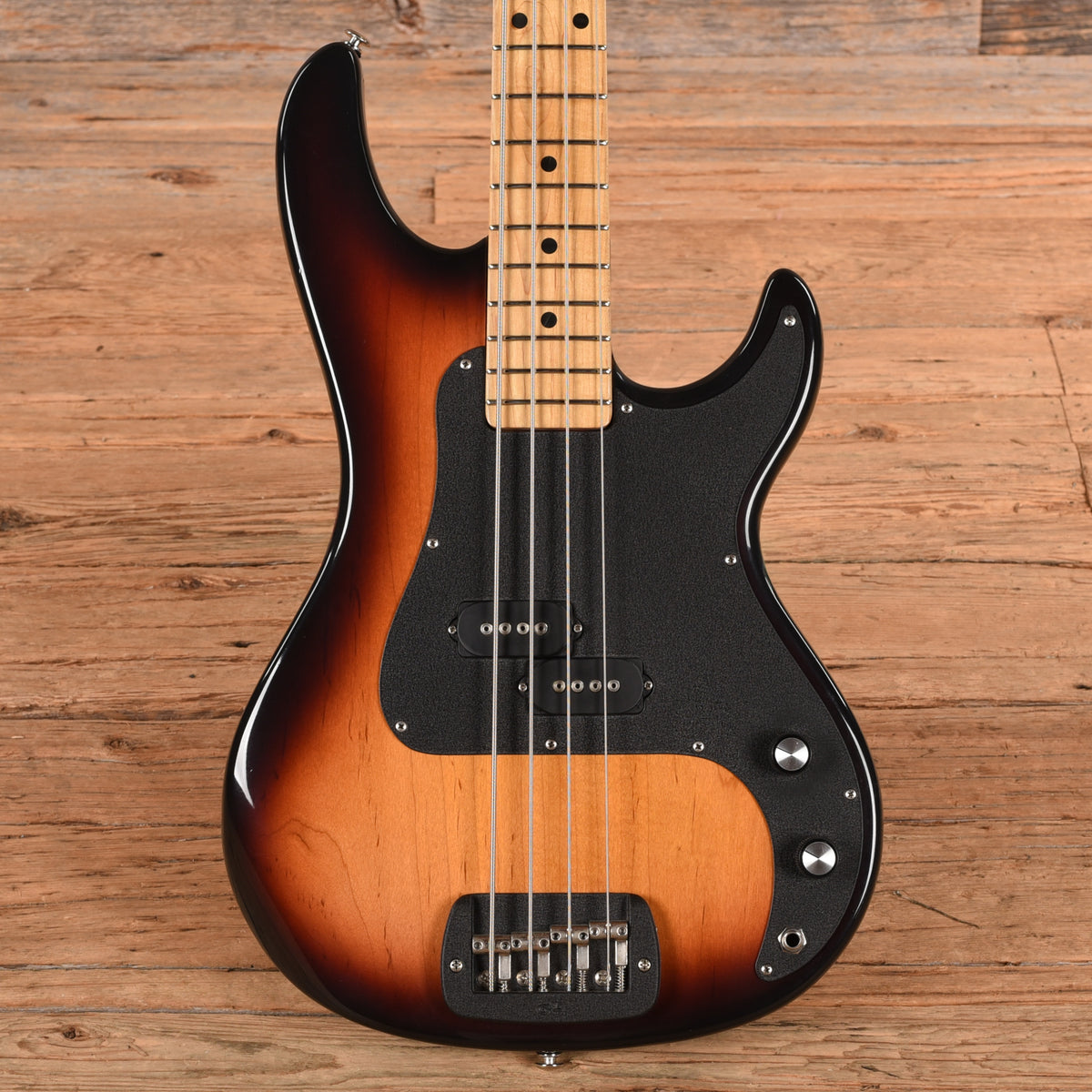 G&L SB-1 Sunburst 1988 Bass Guitars