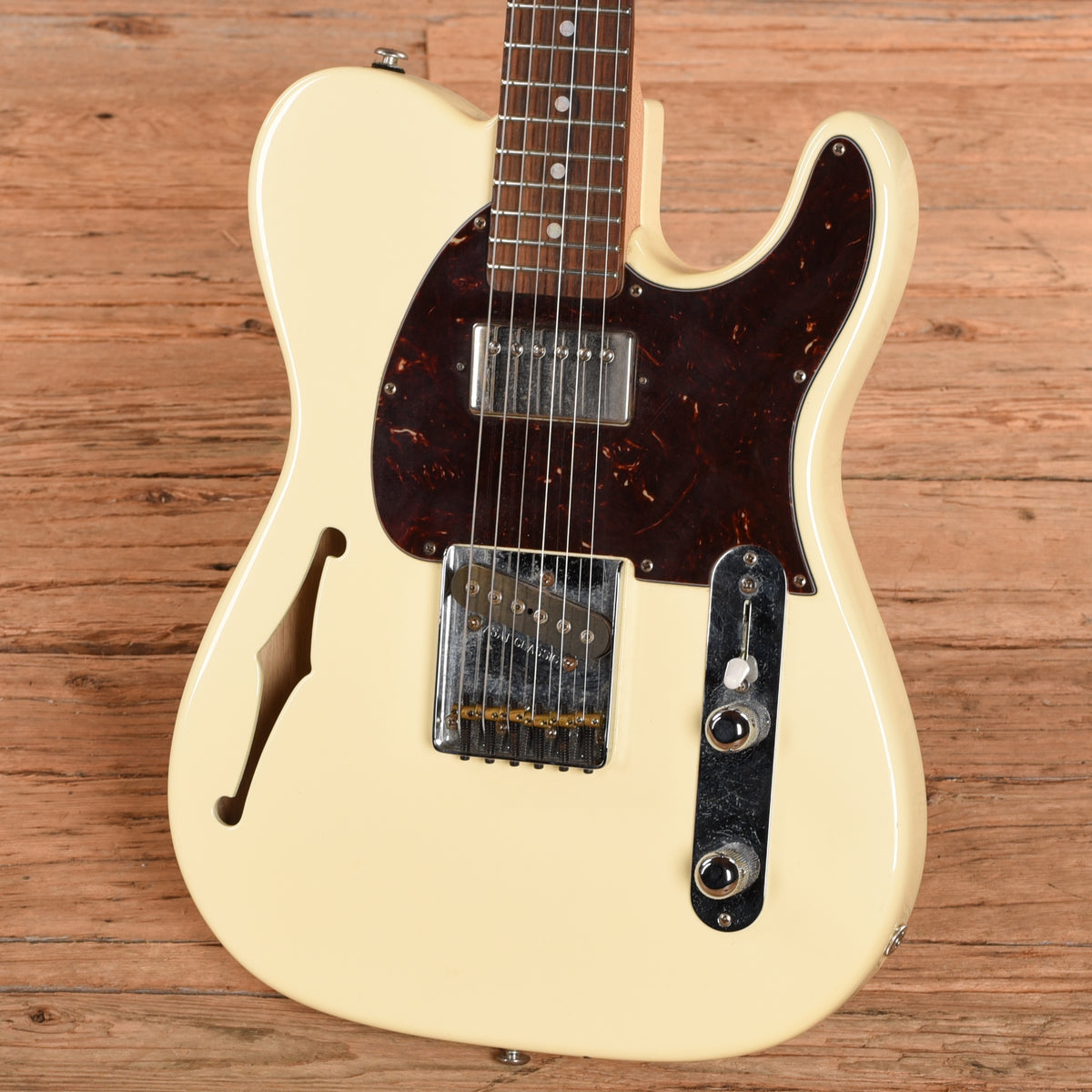 G&L ASAT Classic Bluesboy Semi-Hollow Vintage White 2013 Electric Guitars