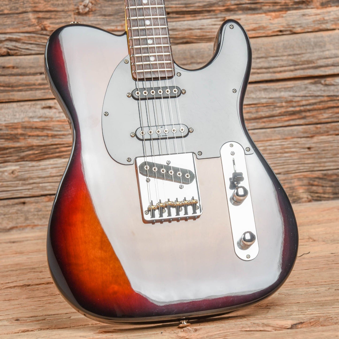 G&L ASAT Classic S Sunburst Electric Guitars / Solid Body