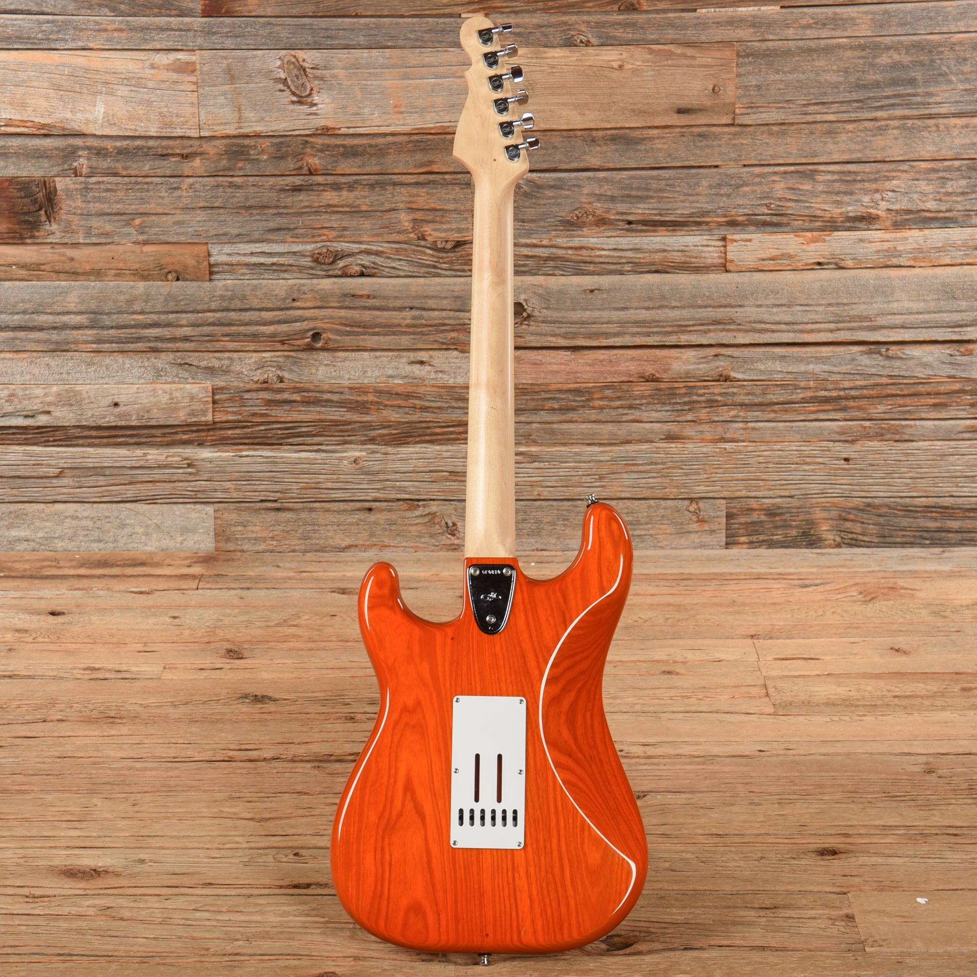G&L George Fullerton Signature Orange 1997 – Chicago Music Exchange