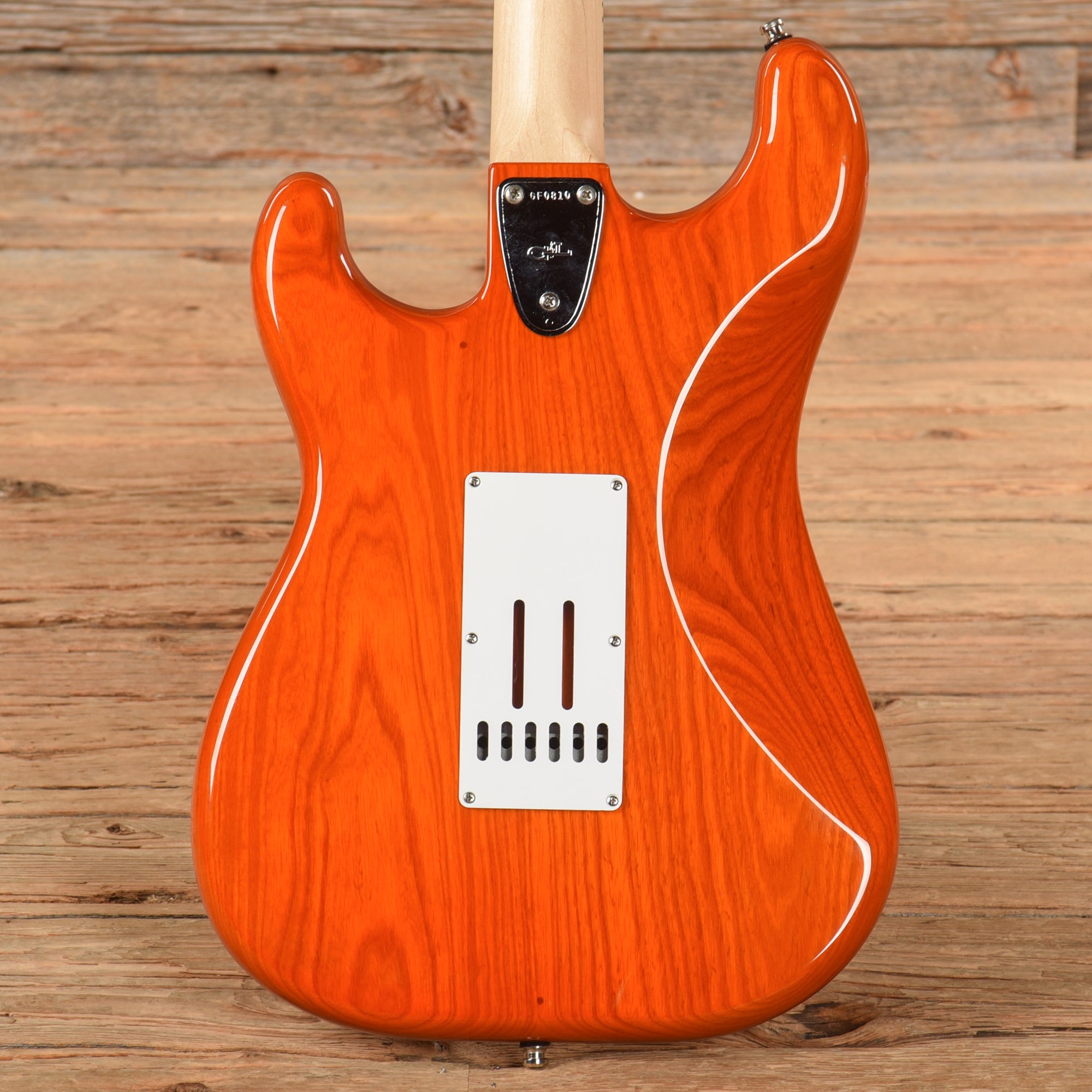 G&L George Fullerton Signature Orange 1997 – Chicago Music Exchange