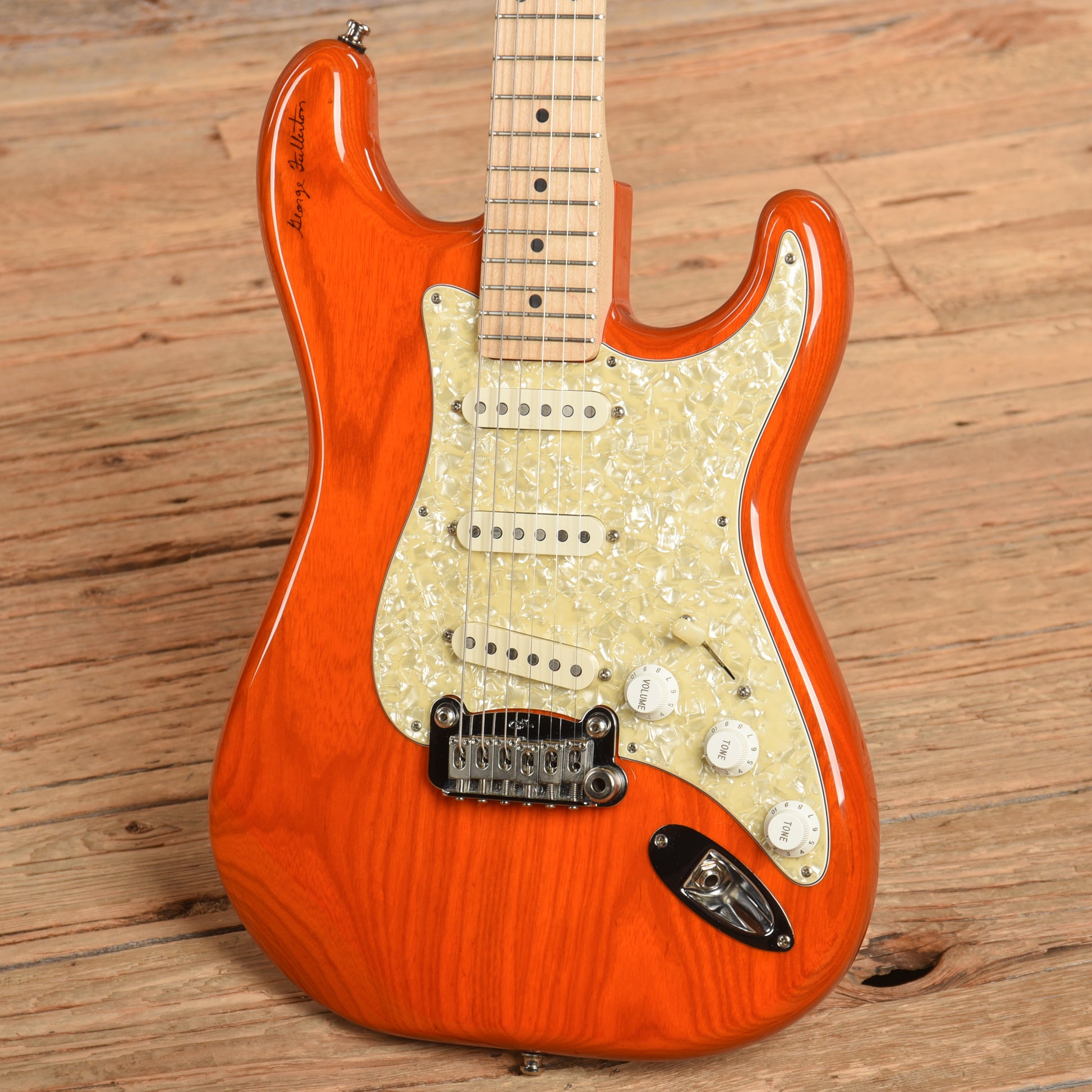 G&L George Fullerton Signature Orange 1997 Electric Guitars / Solid Body