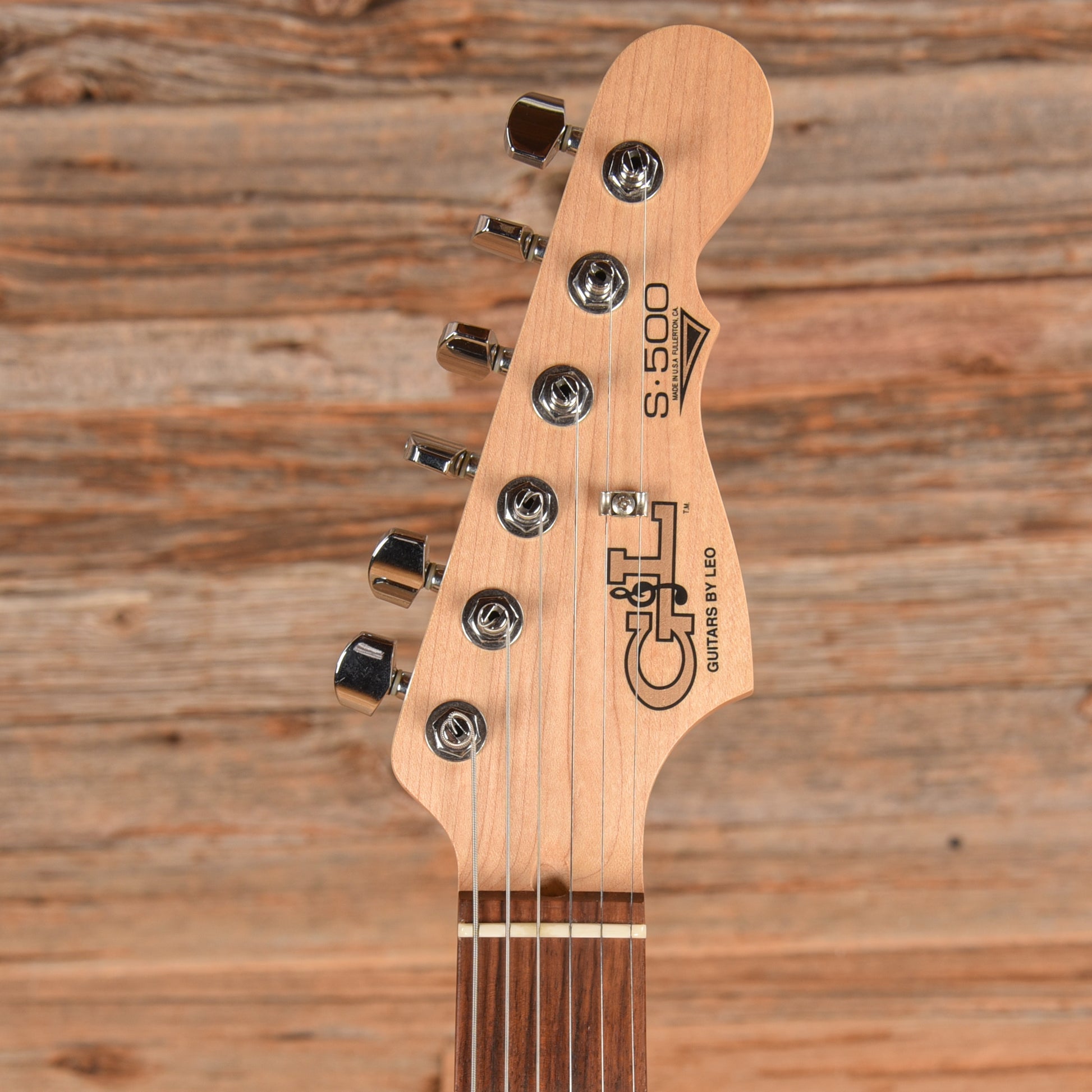 G&L S-500 Deluxe Cherry Sunburst 2013 Electric Guitars / Solid Body