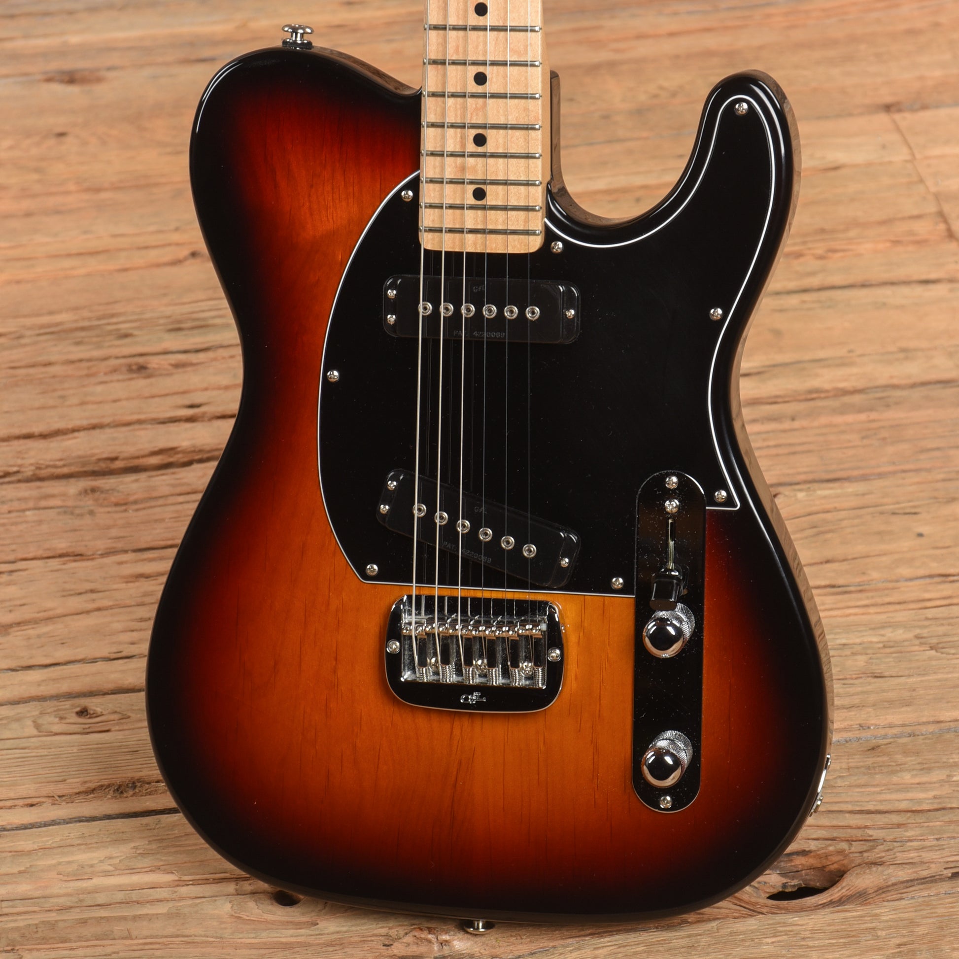 G&L USA ASAT Special Sunburst Electric Guitars / Solid Body