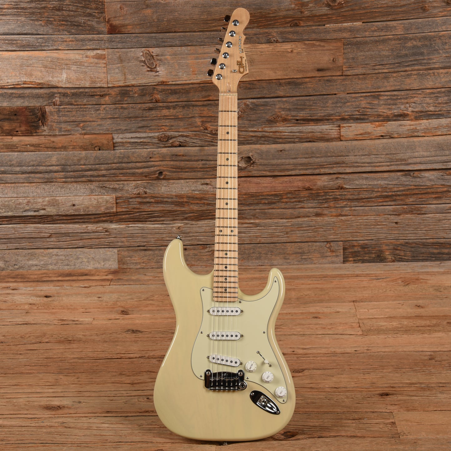 G&L USA Legacy Ash White Blonde 2009 Electric Guitars / Solid Body
