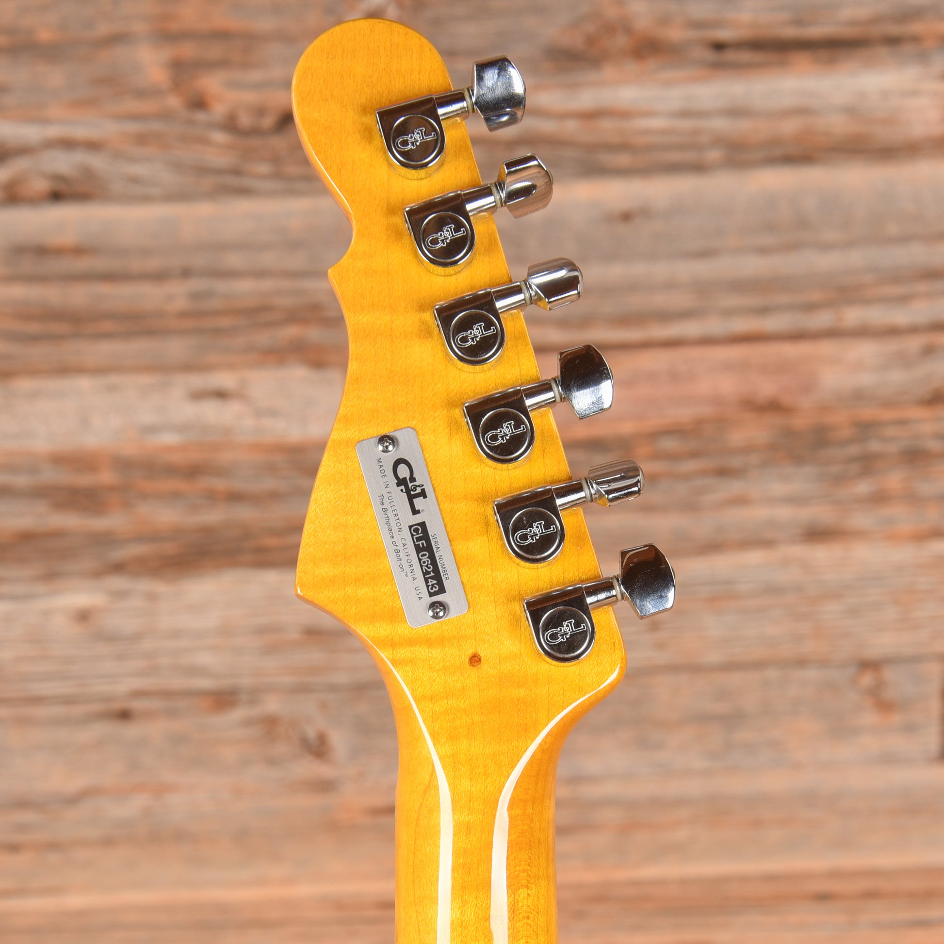 G&L USA Legacy Sunburrst 2011 Electric Guitars / Solid Body