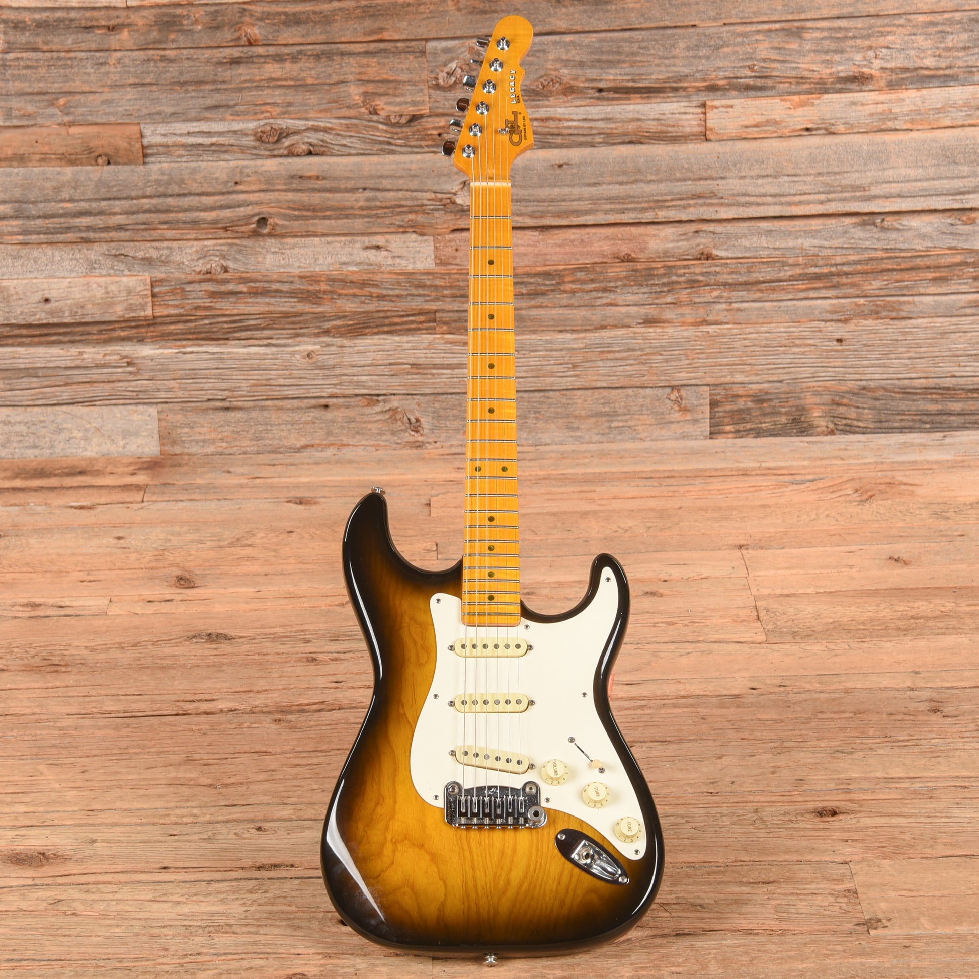 G&L USA Legacy Sunburrst 2011 Electric Guitars / Solid Body
