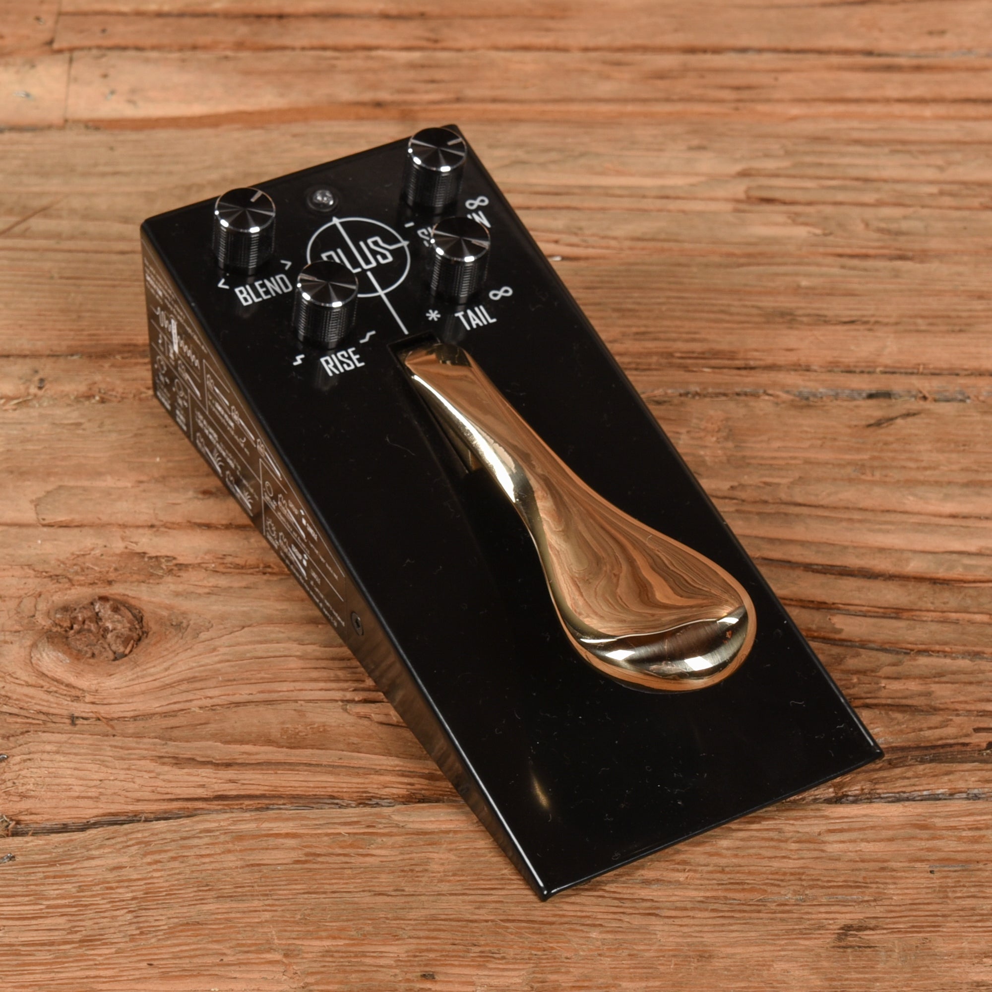 Gamechanger Audio Plus Effects and Pedals / Compression and Sustain