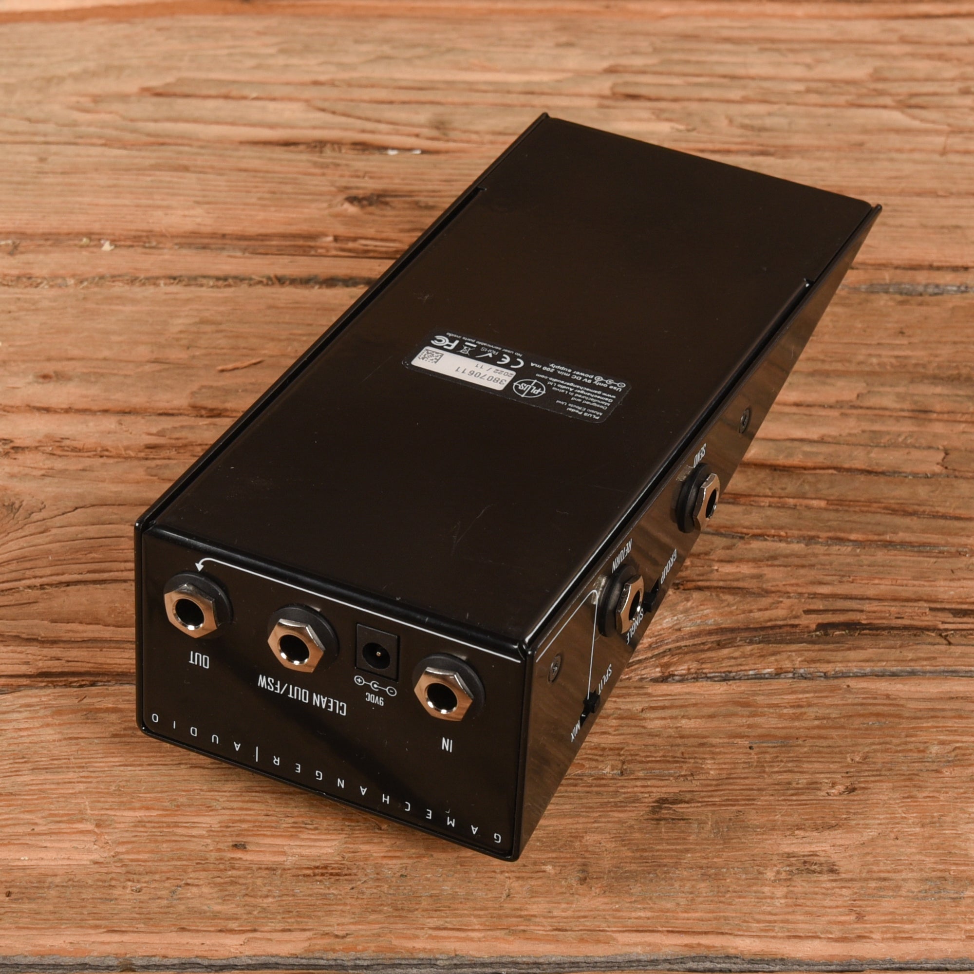 Gamechanger Audio Plus Effects and Pedals / Compression and Sustain