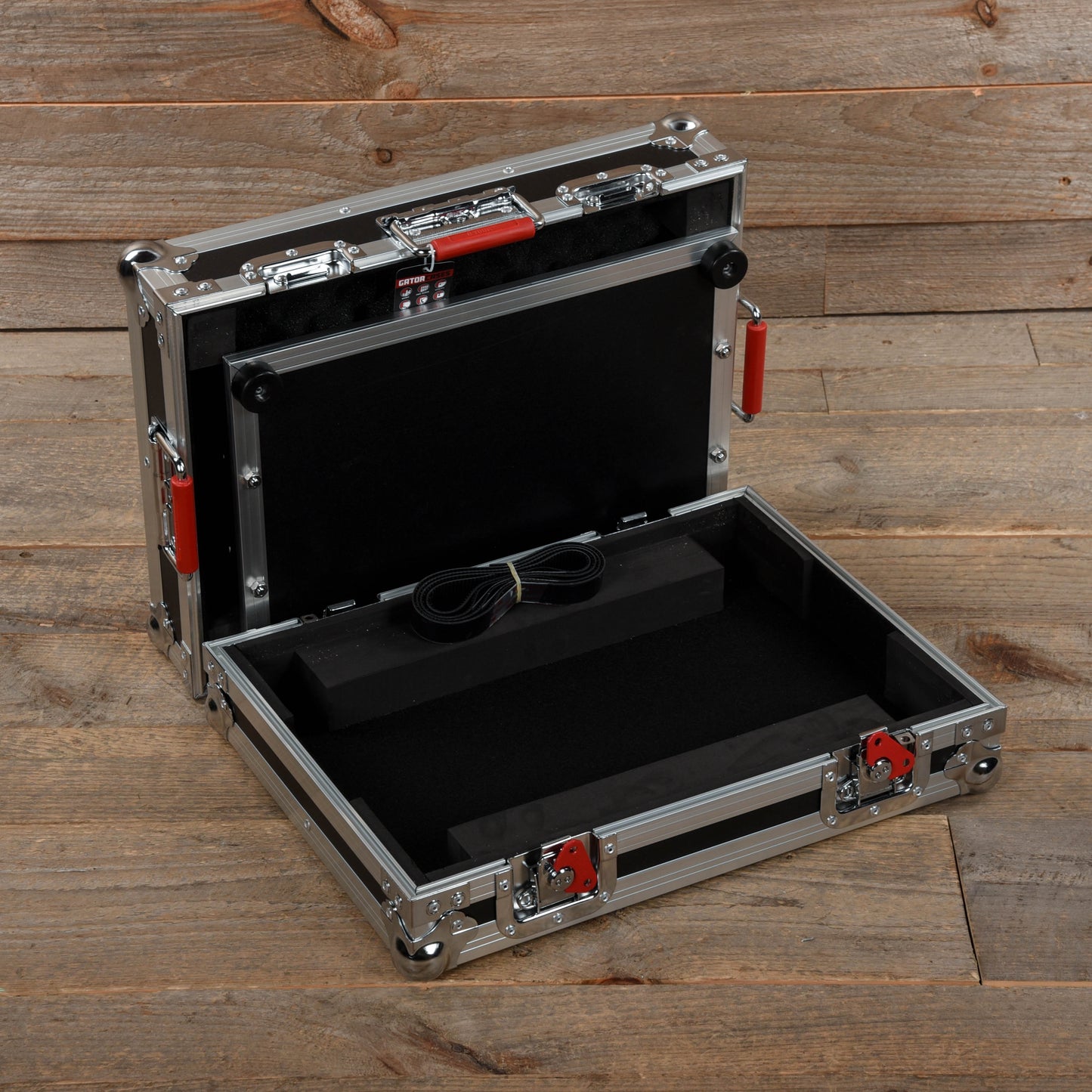 Gator G-Tour Pedalboard Small 11x17 Inch Effects and Pedals / Pedalboards and Power Supplies