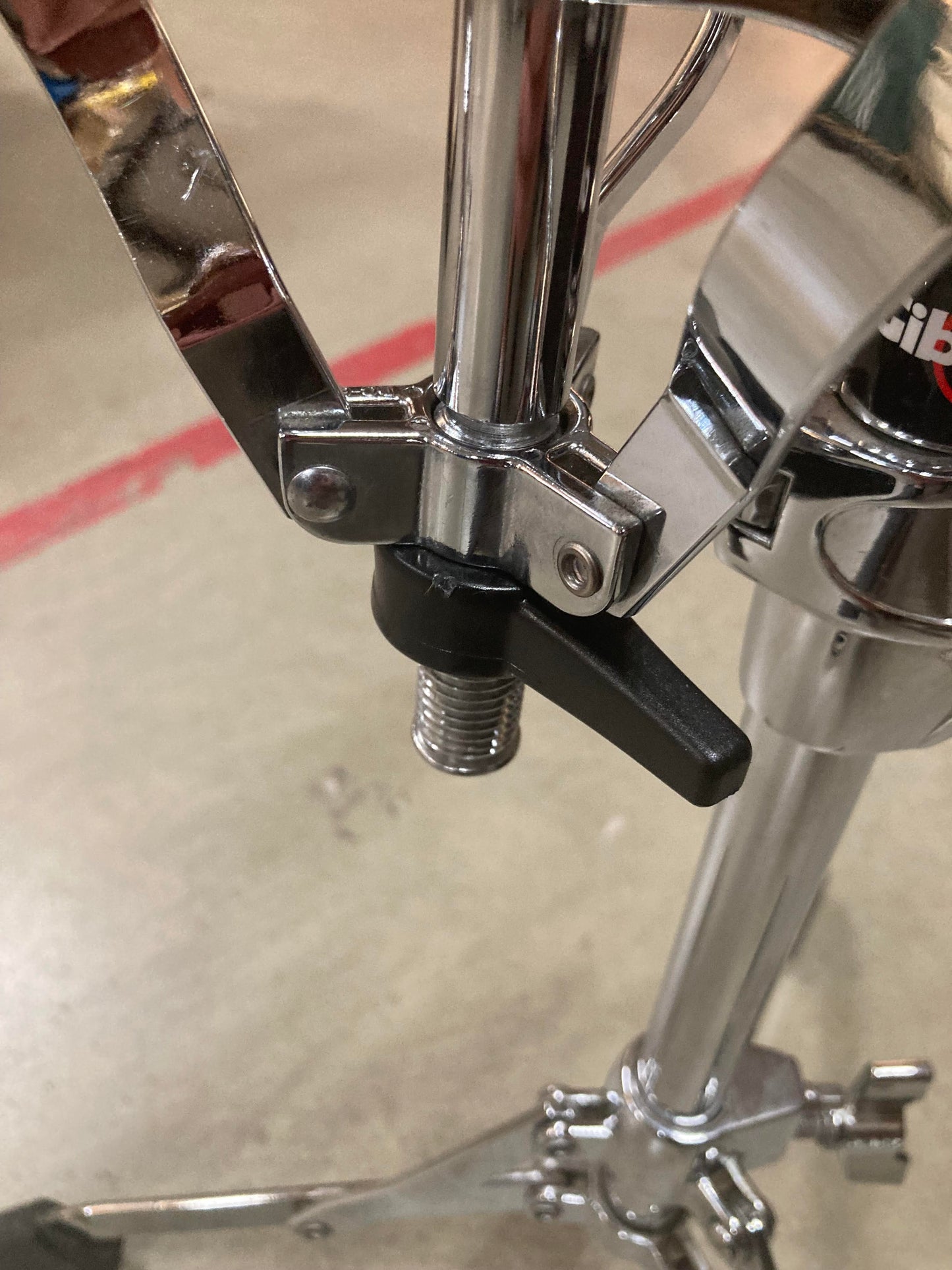 Gibraltar 8706 Flat Base Snare Stand Drums and Percussion / Parts and Accessories / Stands