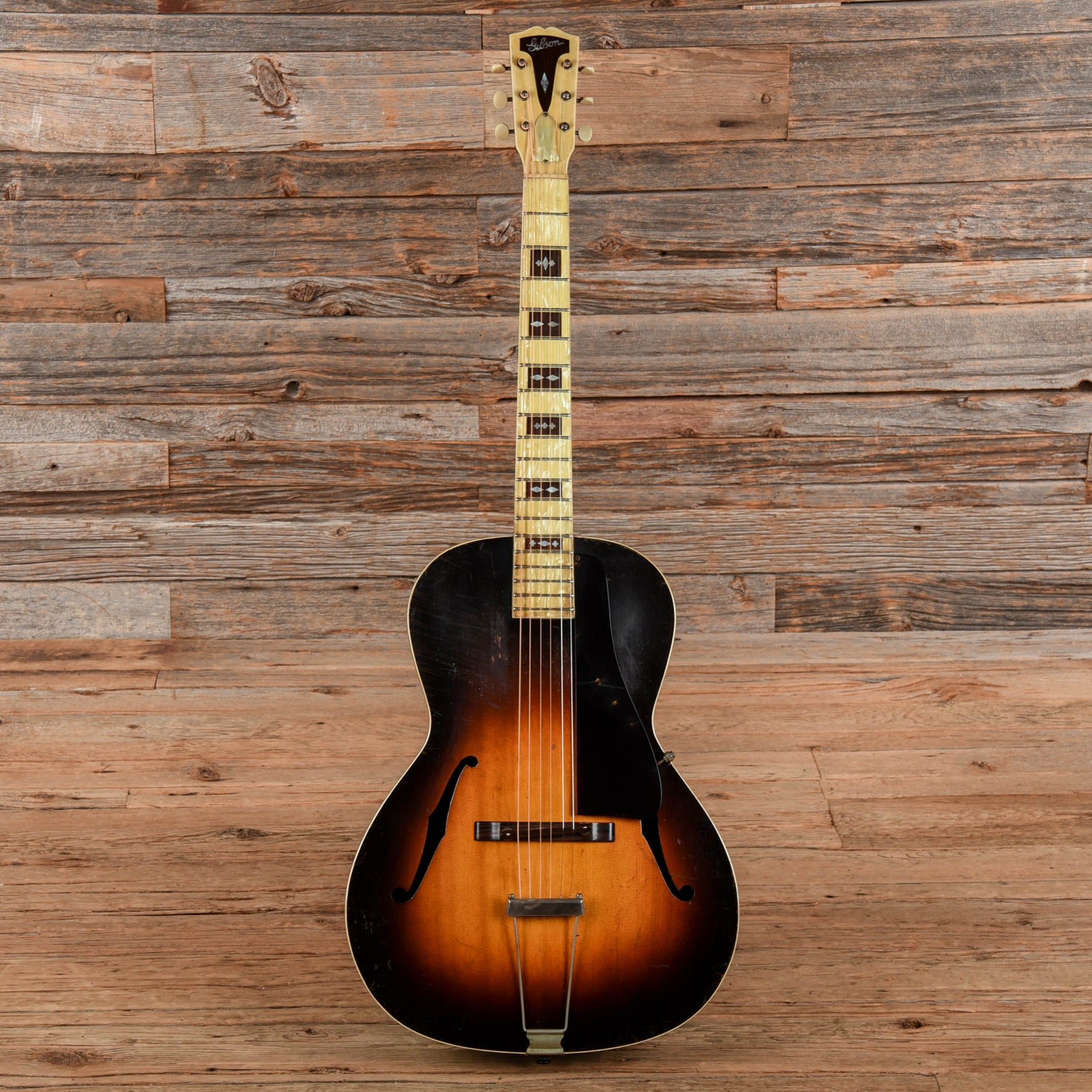 Gibson Century of Progress Archtop Sunburst 1930s Acoustic Guitars / Archtop