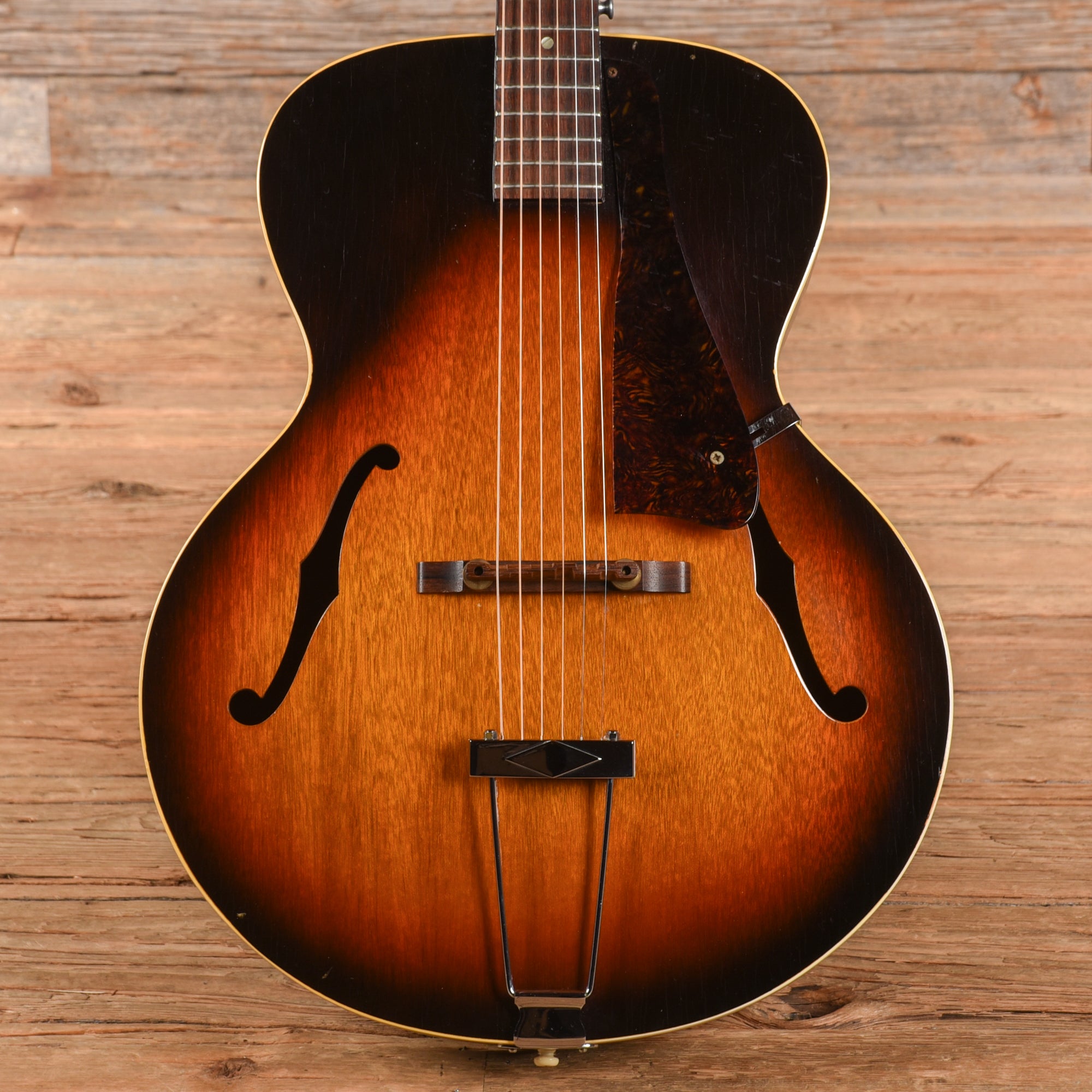 Gibson L-48 Sunburst 1967 Acoustic Guitars / Archtop