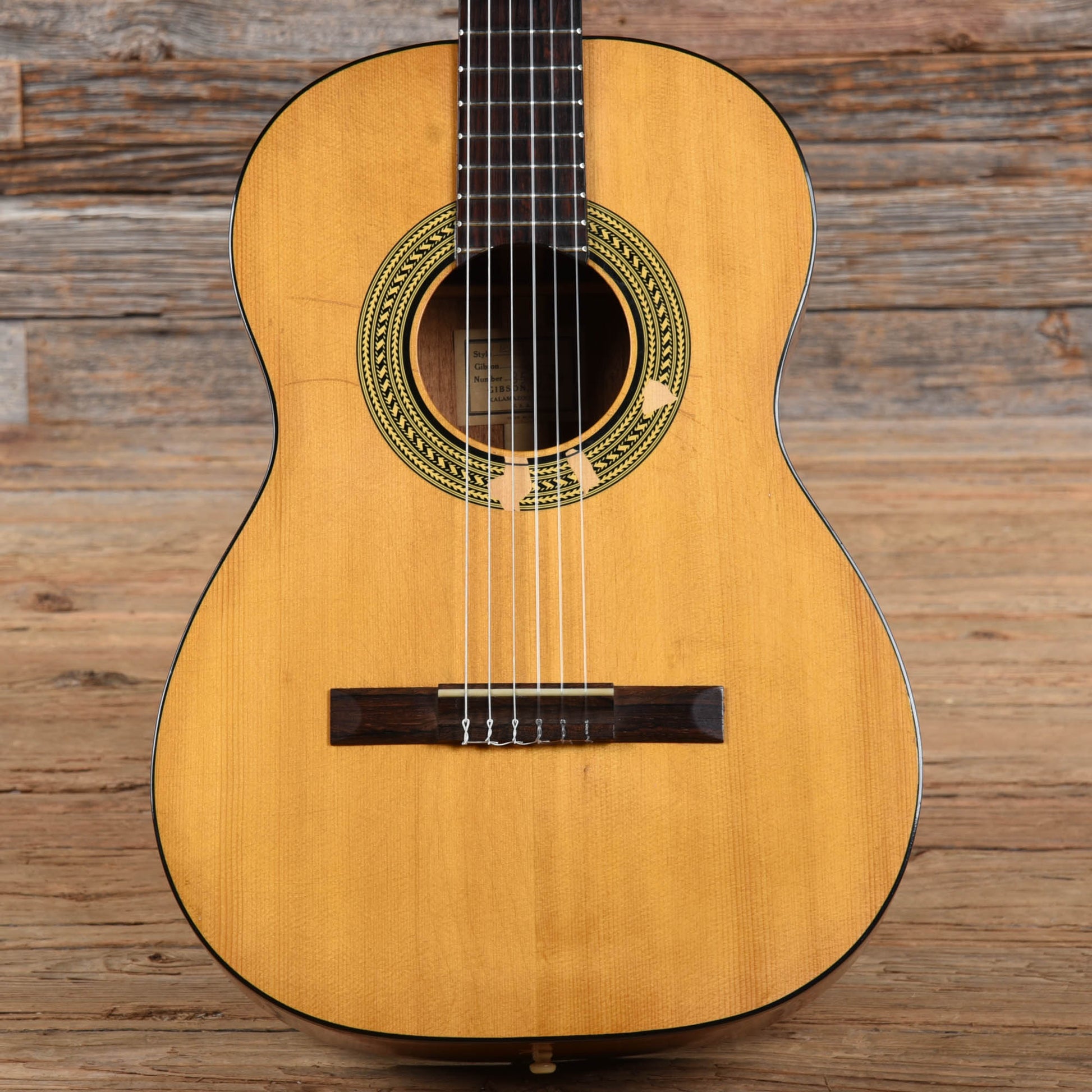 Gibson C-1 Classical Natural 1967 Acoustic Guitars / Classical