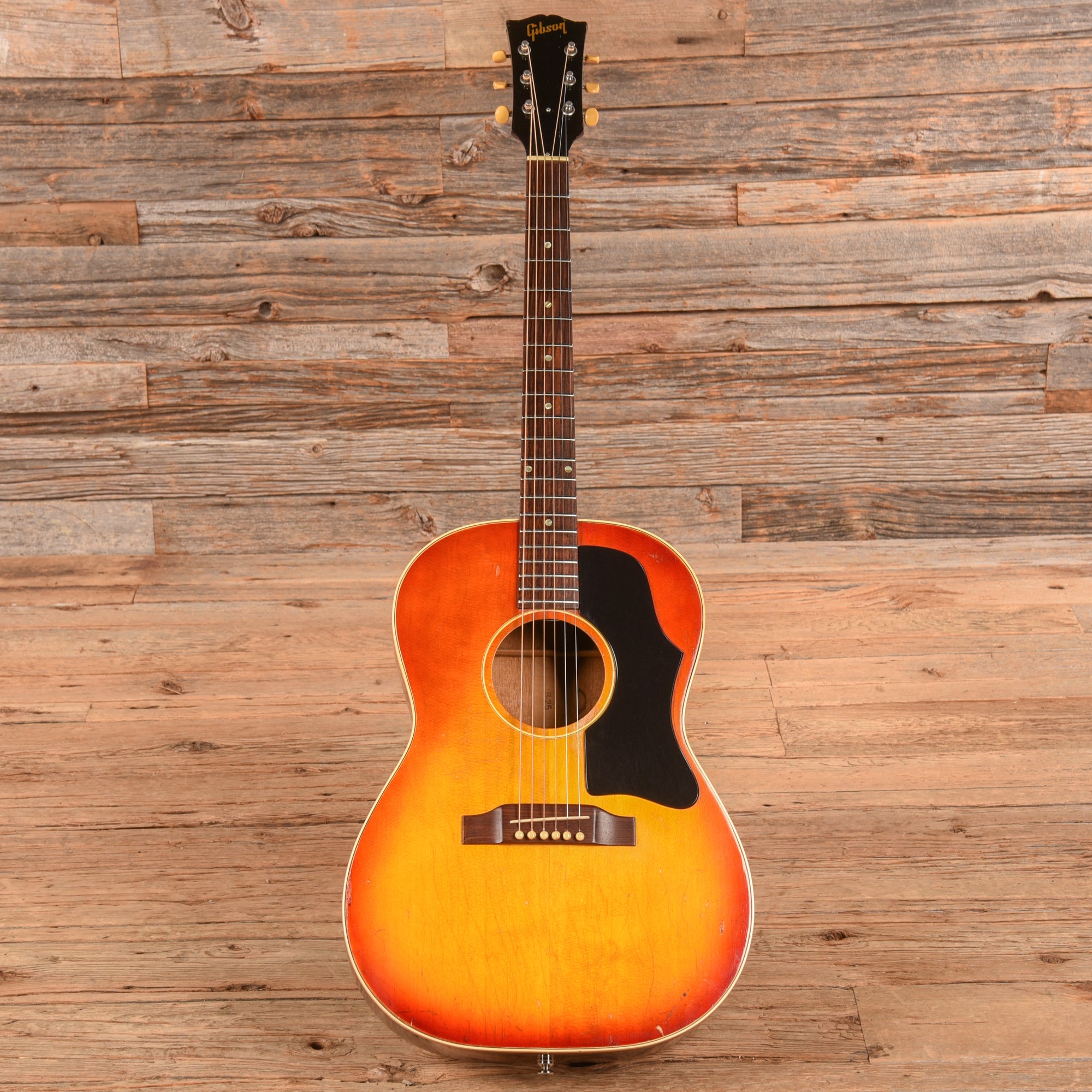 Gibson B-25 Sunburst 1969 Acoustic Guitars / Concert