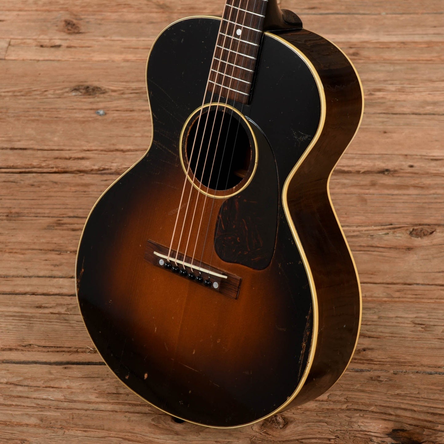 Gibson LG-2 3/4 Sunburst 1950 Acoustic Guitars / Concert