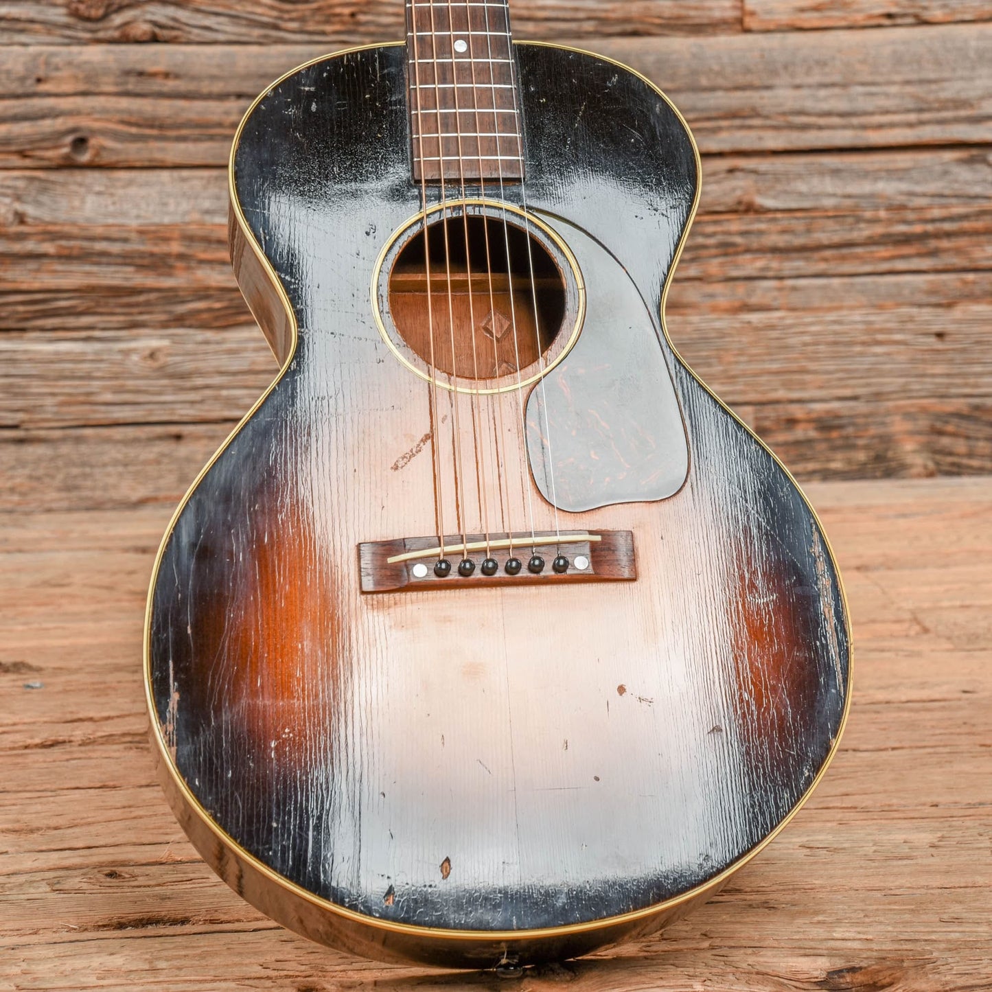 Gibson LG-2 3/4 Sunburst 1950 Acoustic Guitars / Concert