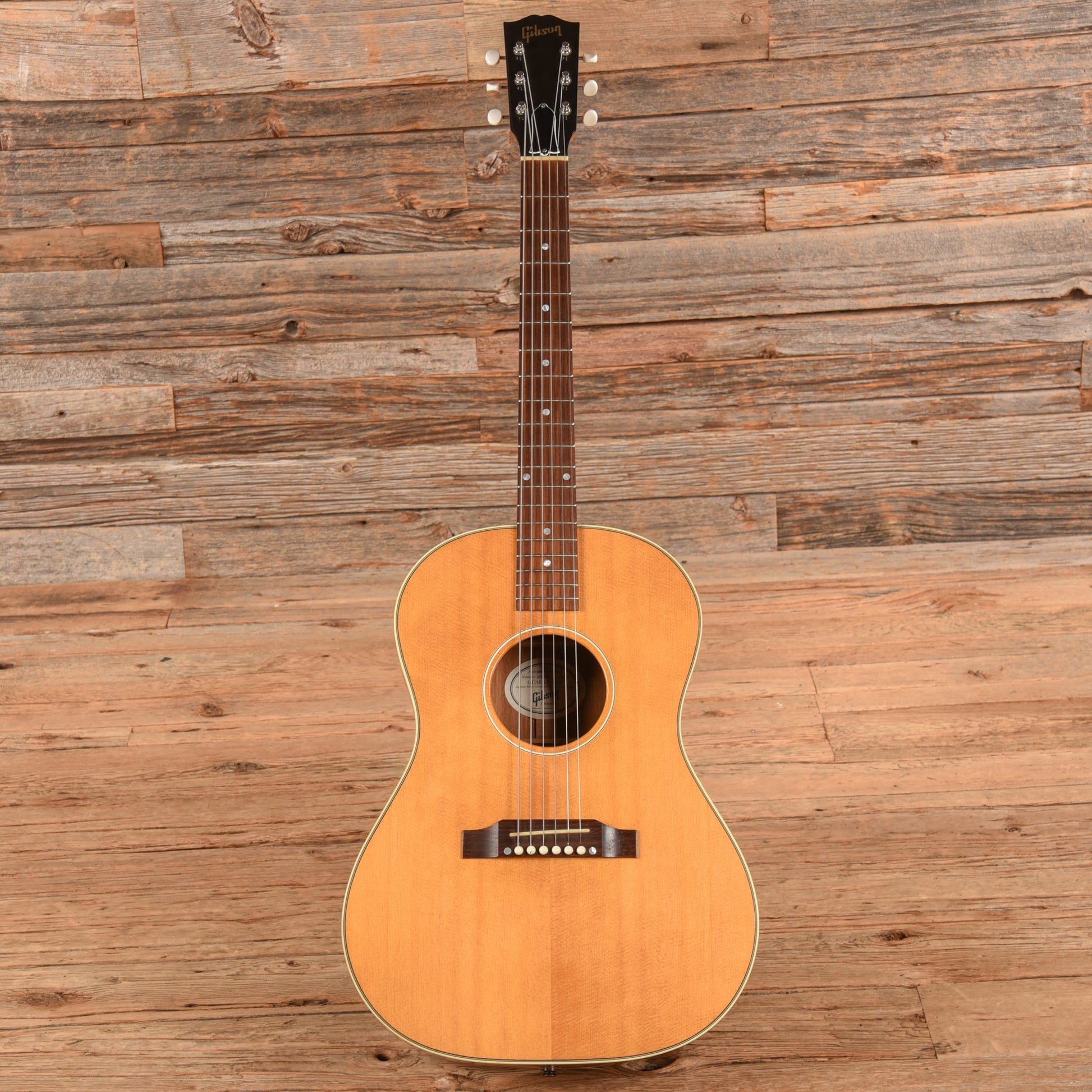 Gibson LG-2 American Eagle Natural 2015 Acoustic Guitars / Concert