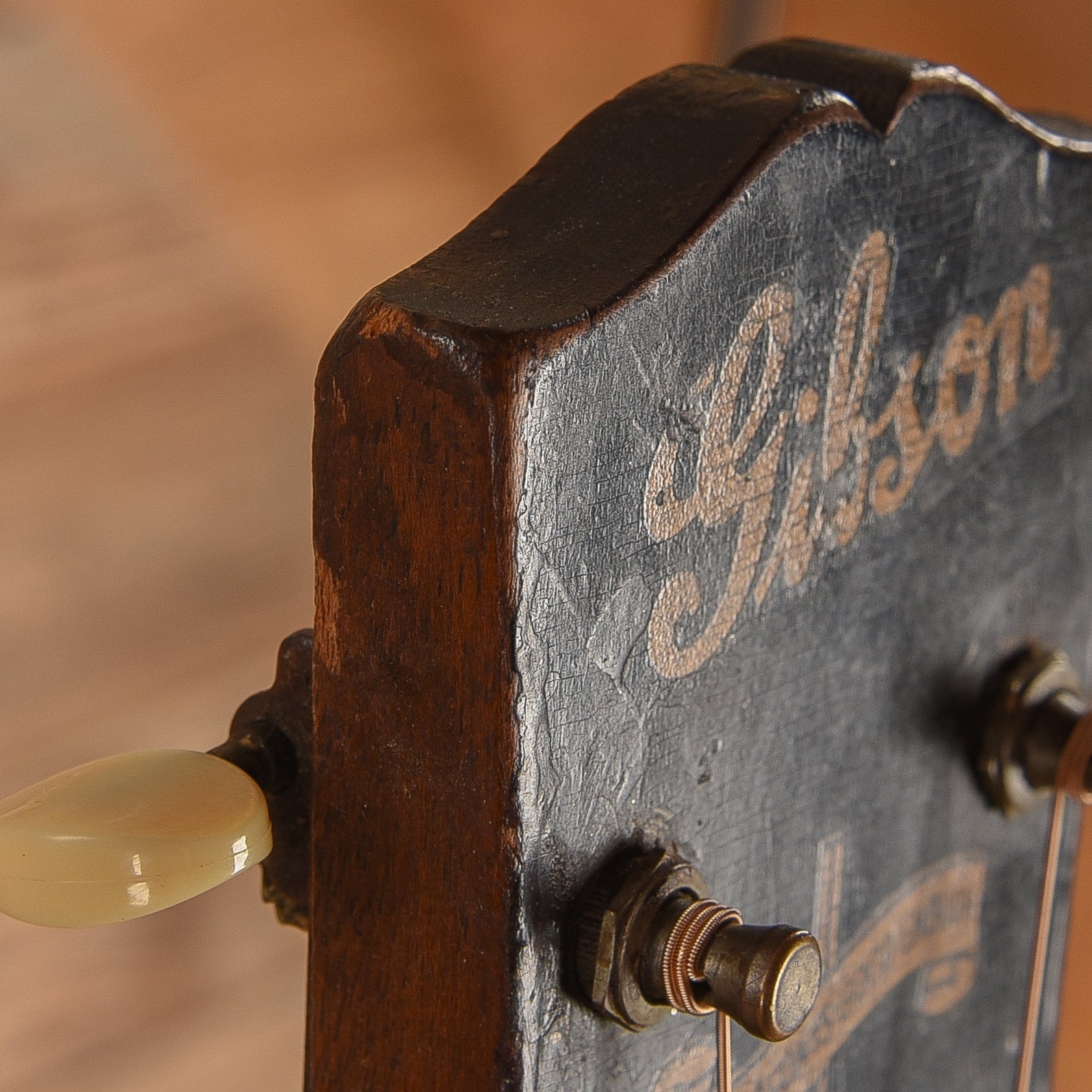 Gibson Banner J-45 Spruce Top Natural Stripped 1944 Acoustic Guitars / Dreadnought