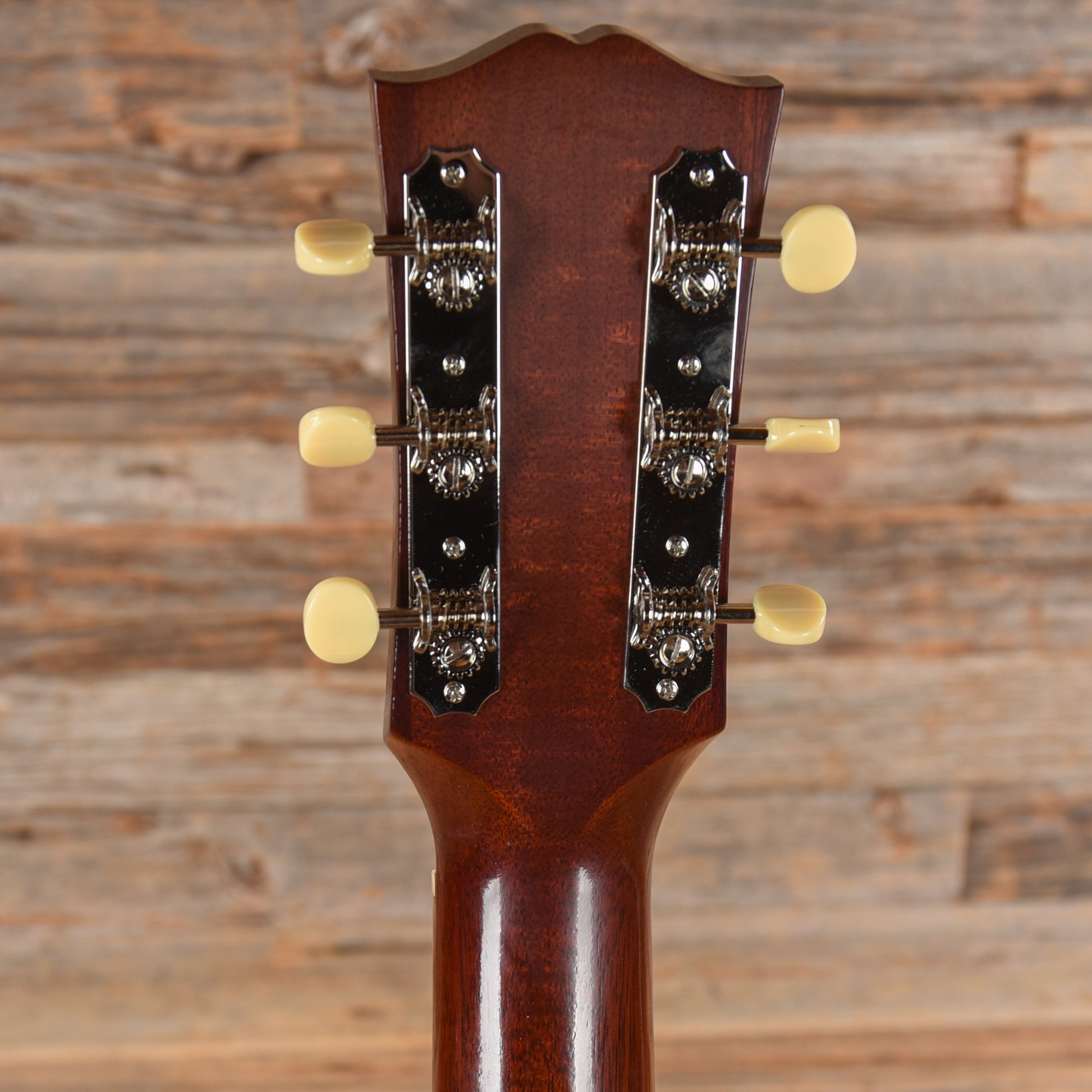 Gibson Custom 1942 Banner J-45 Sunburst 2024 Acoustic Guitars / Dreadnought