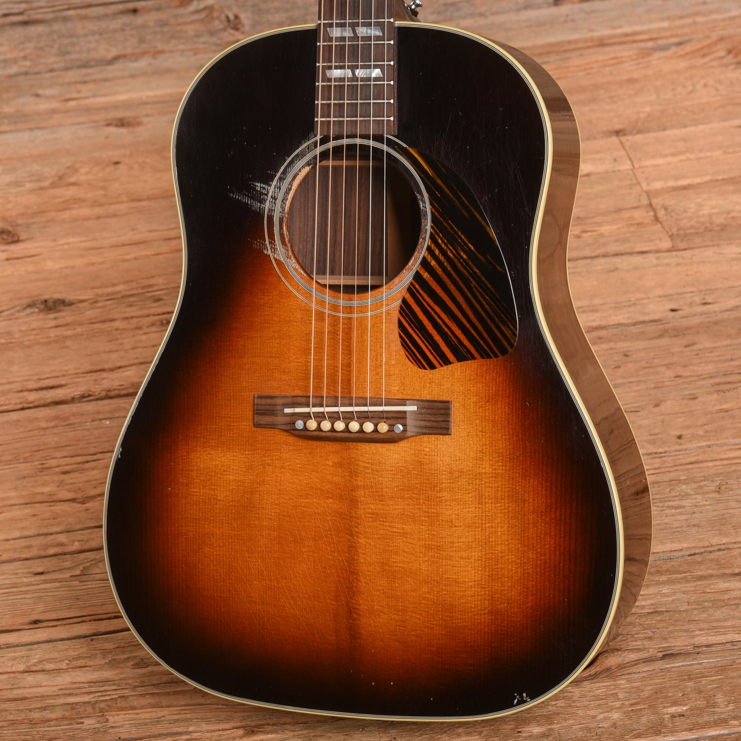 Gibson Custom Murphy Lab '42 Banner Southern Jumbo Light Aged Vintage Sunburst 2024 Acoustic Guitars / Dreadnought