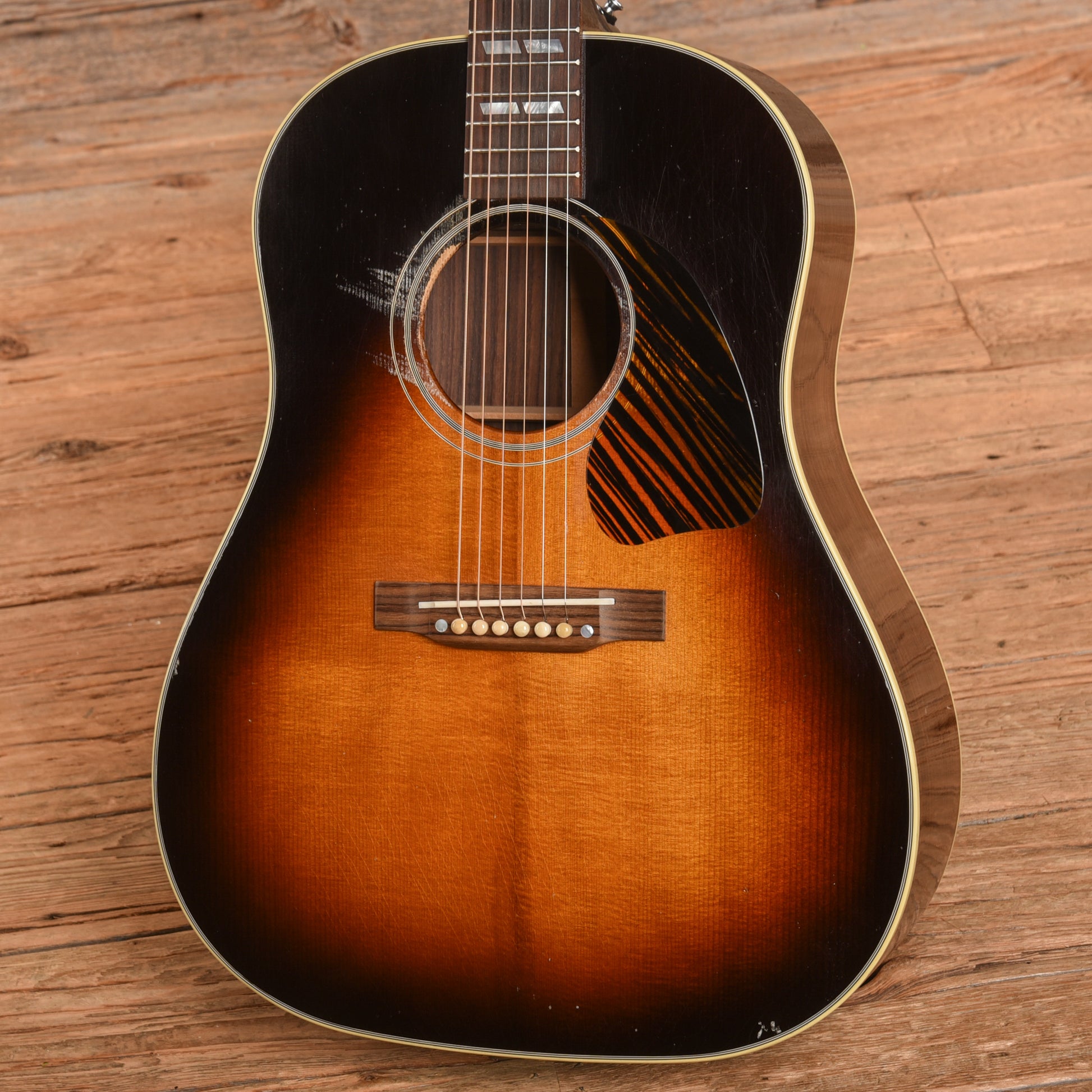 Gibson Custom Murphy Lab '42 Banner Southern Jumbo Light Aged Vintage Sunburst 2024 Acoustic Guitars / Dreadnought