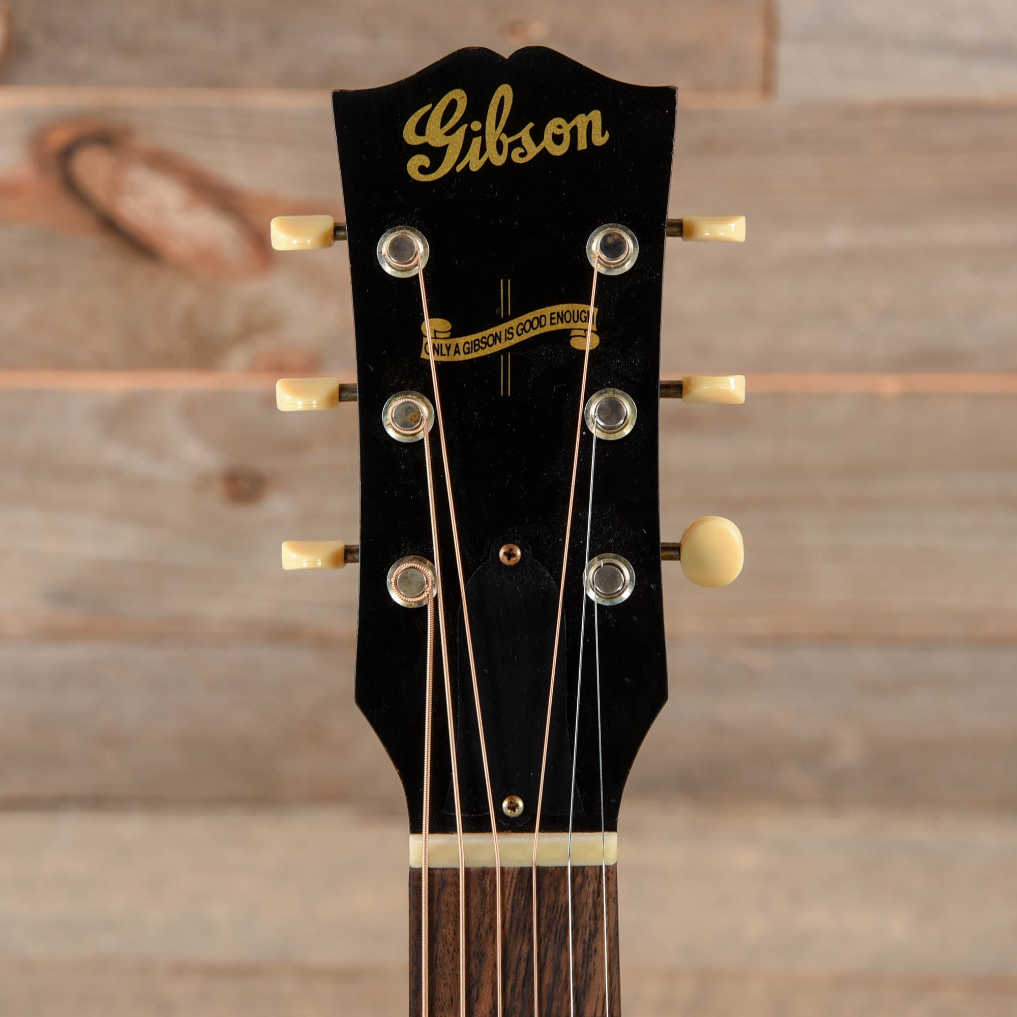 Gibson Custom Shop 1942 Banner J-45 Vintage Sunburst Murphy Lab Light Aged Acoustic Guitars / Dreadnought