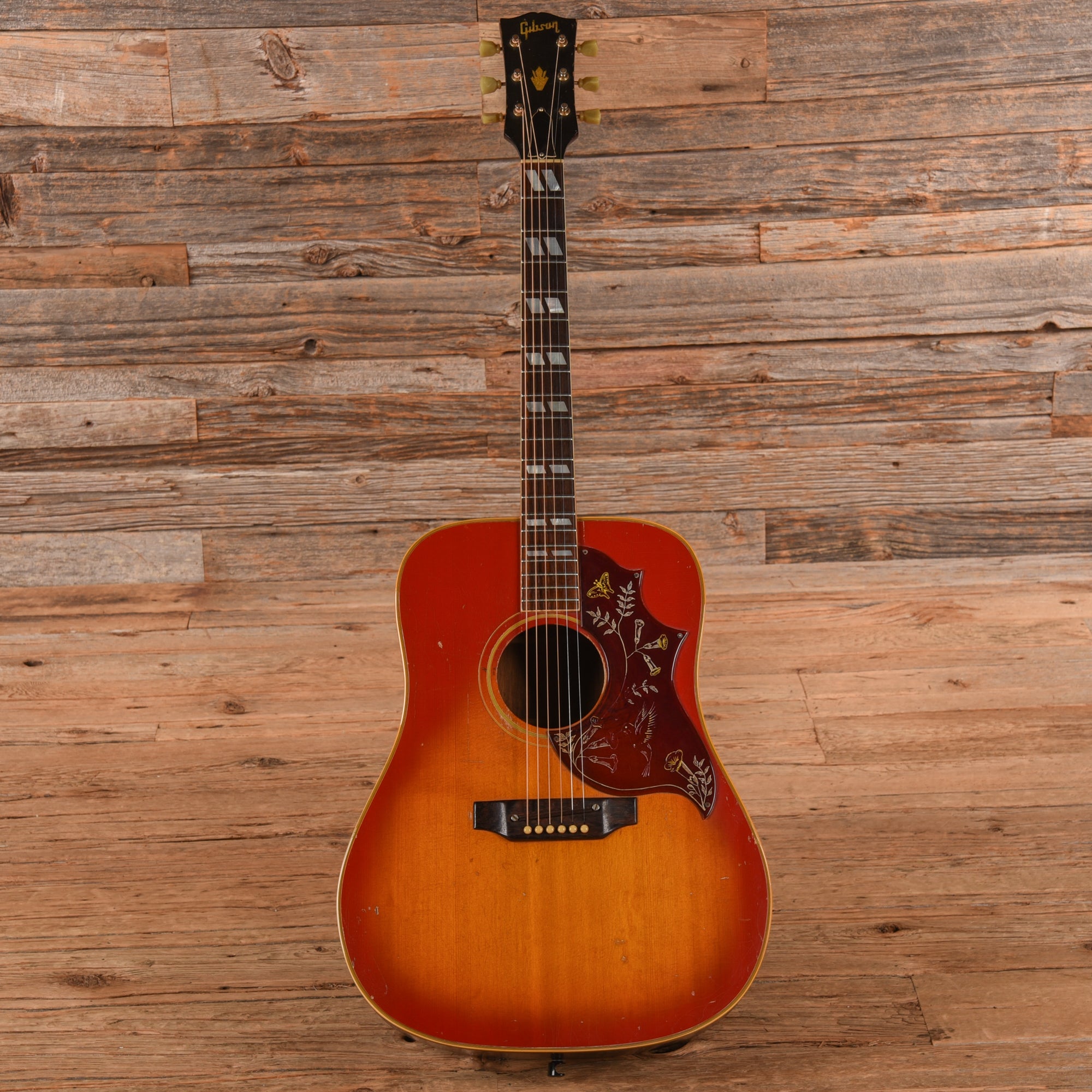 Gibson Hummingbird Sunburst 1968 Acoustic Guitars / Dreadnought