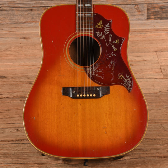 Gibson Hummingbird Sunburst 1968 Acoustic Guitars / Dreadnought