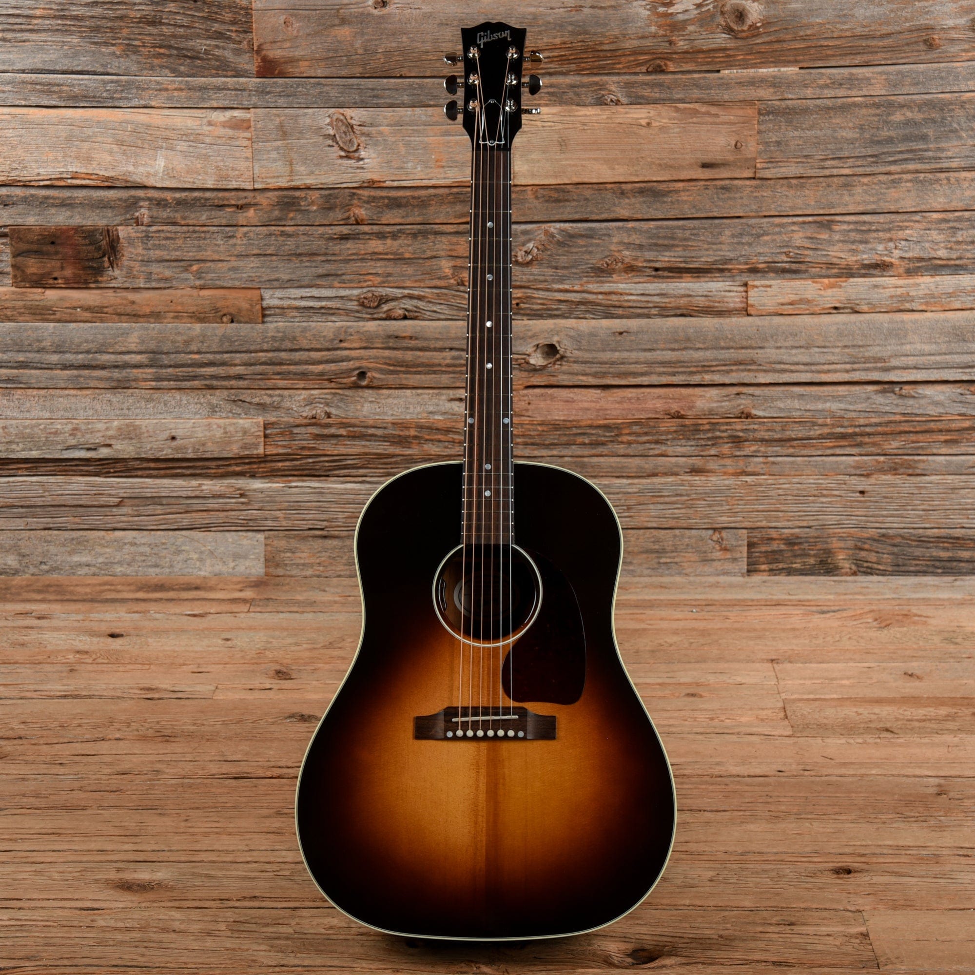 Gibson J-45 Standard Sunburst 2022 Acoustic Guitars / Dreadnought