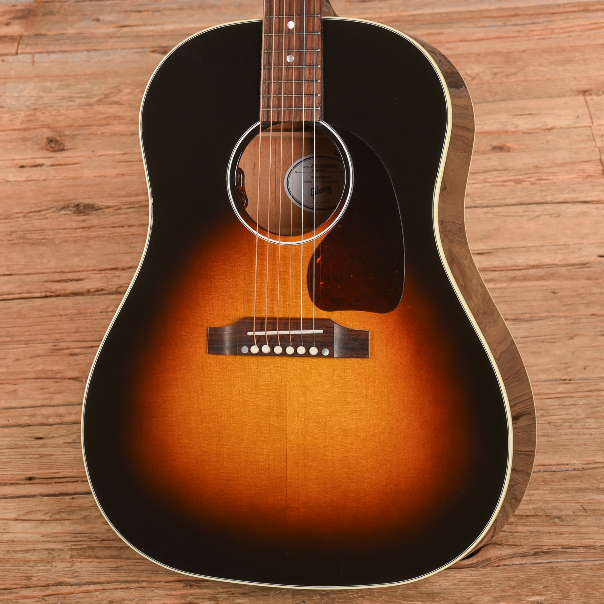 Gibson J-45 Standard Sunburst Acoustic Guitars / Dreadnought