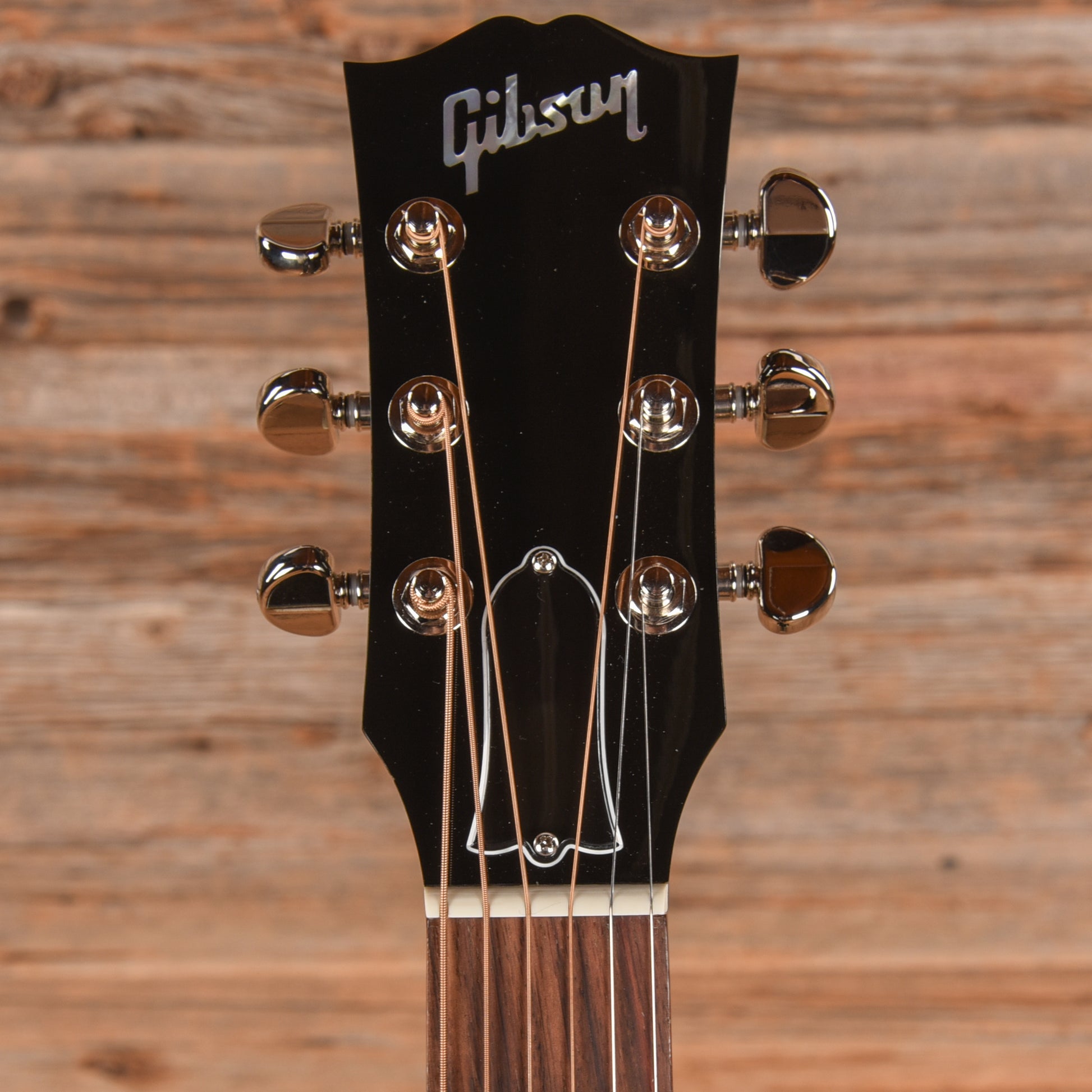 Gibson J-45 Standard Sunburst Acoustic Guitars / Dreadnought