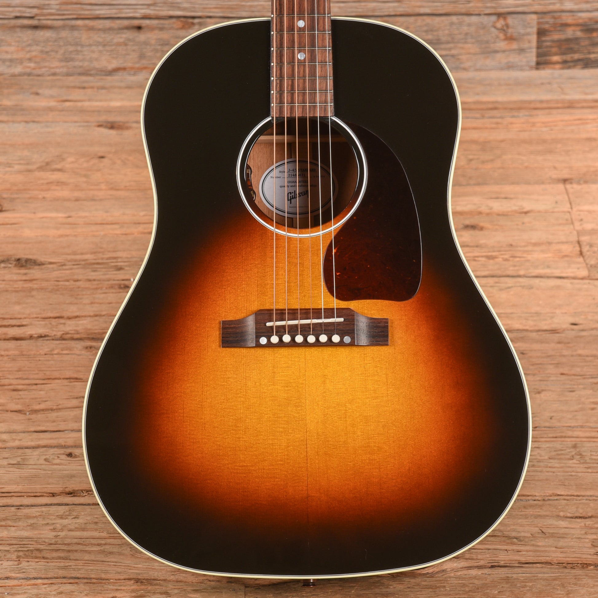 Gibson J-45 Standard Sunburst Acoustic Guitars / Dreadnought