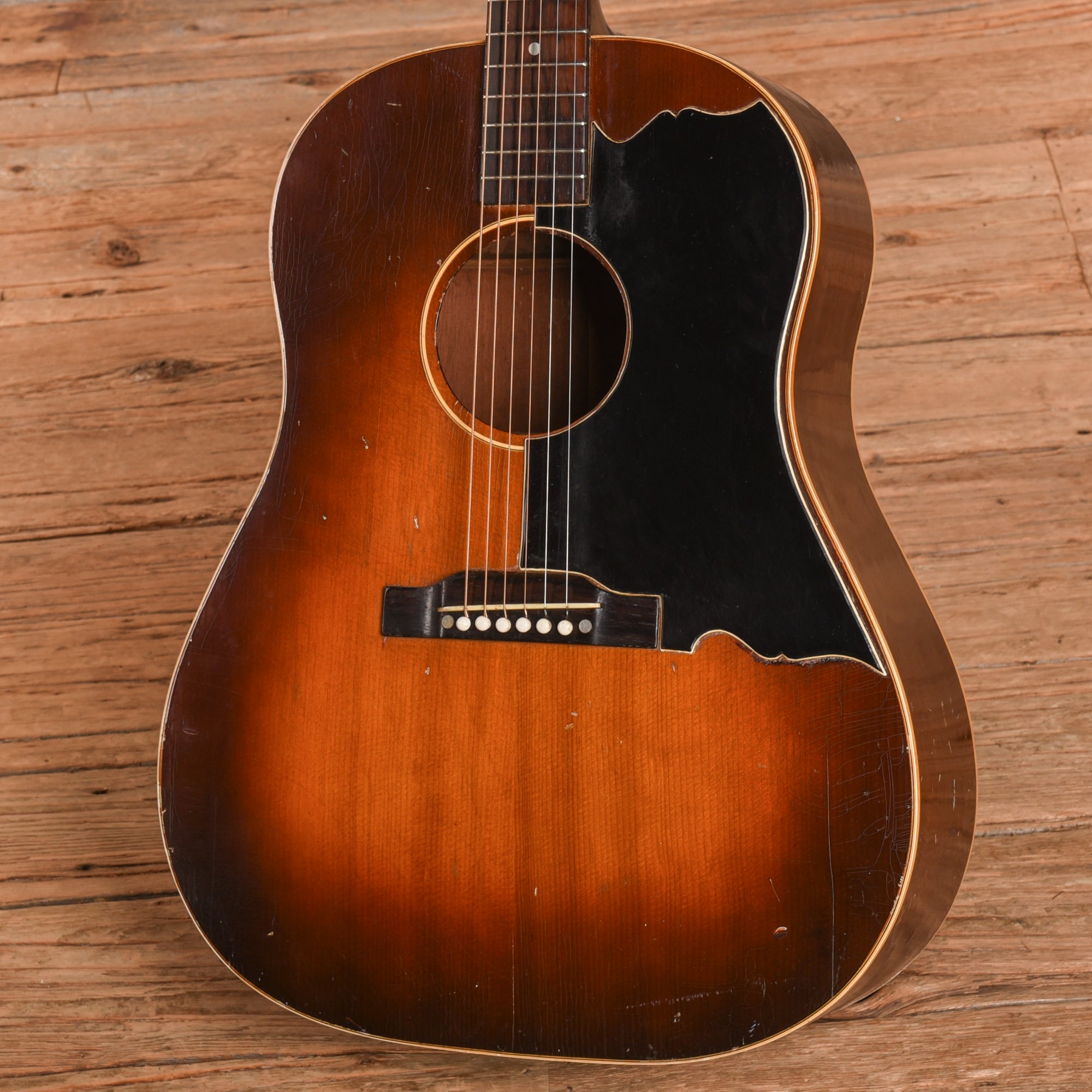Gibson J-45 Sunburst 1951 Acoustic Guitars / Dreadnought