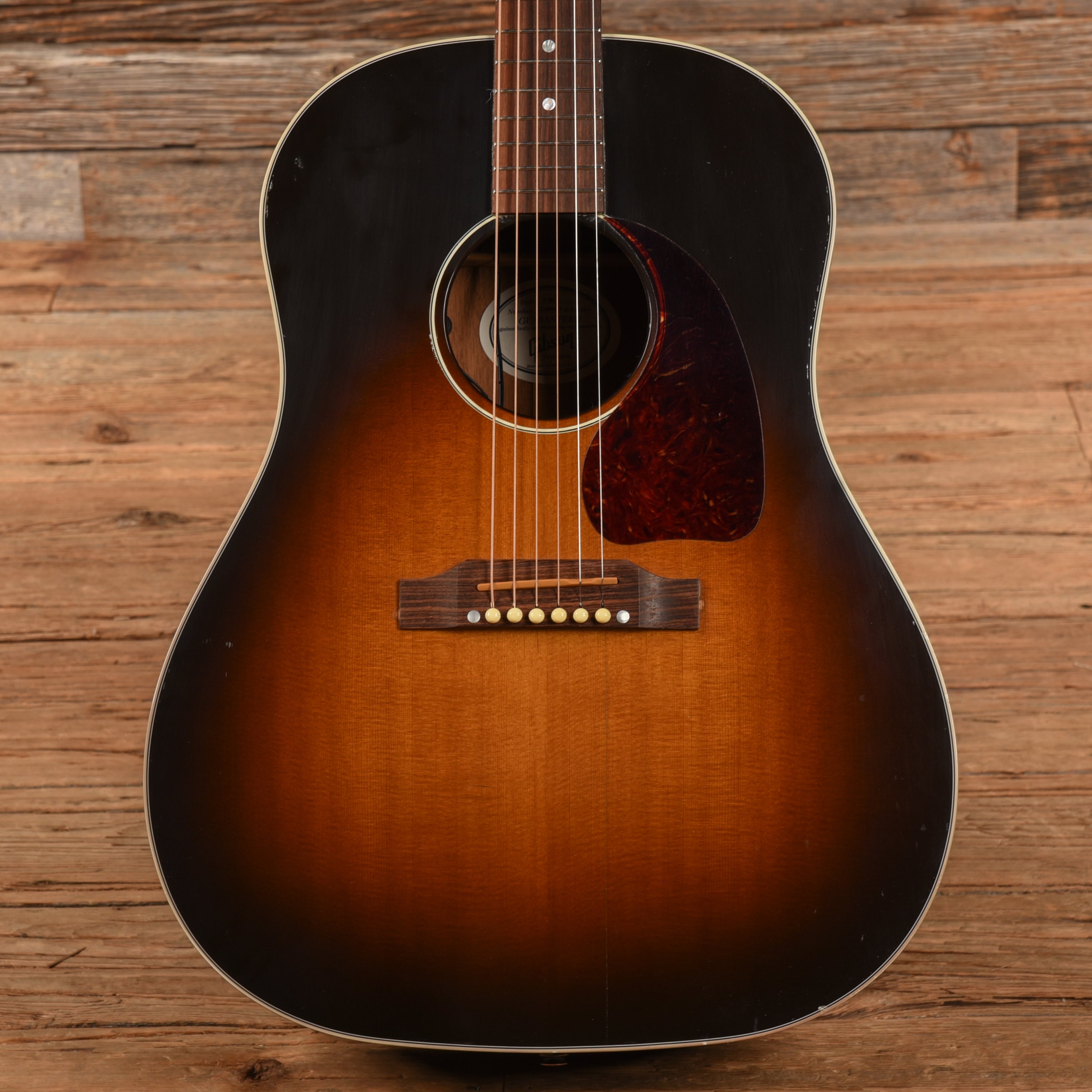 Gibson J-45 Sunburst 2008 Acoustic Guitars / Dreadnought