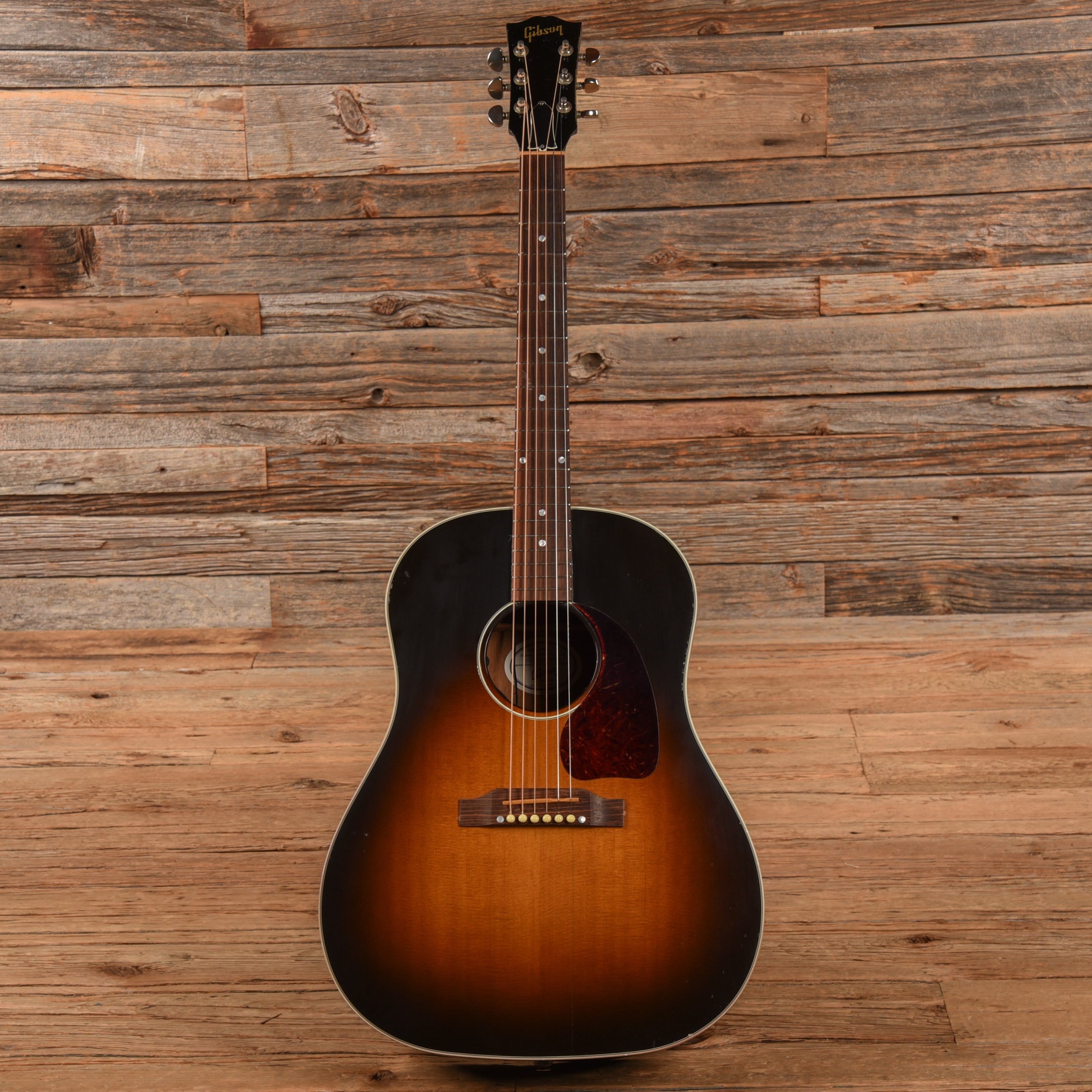 Gibson J-45 Sunburst 2008 Acoustic Guitars / Dreadnought