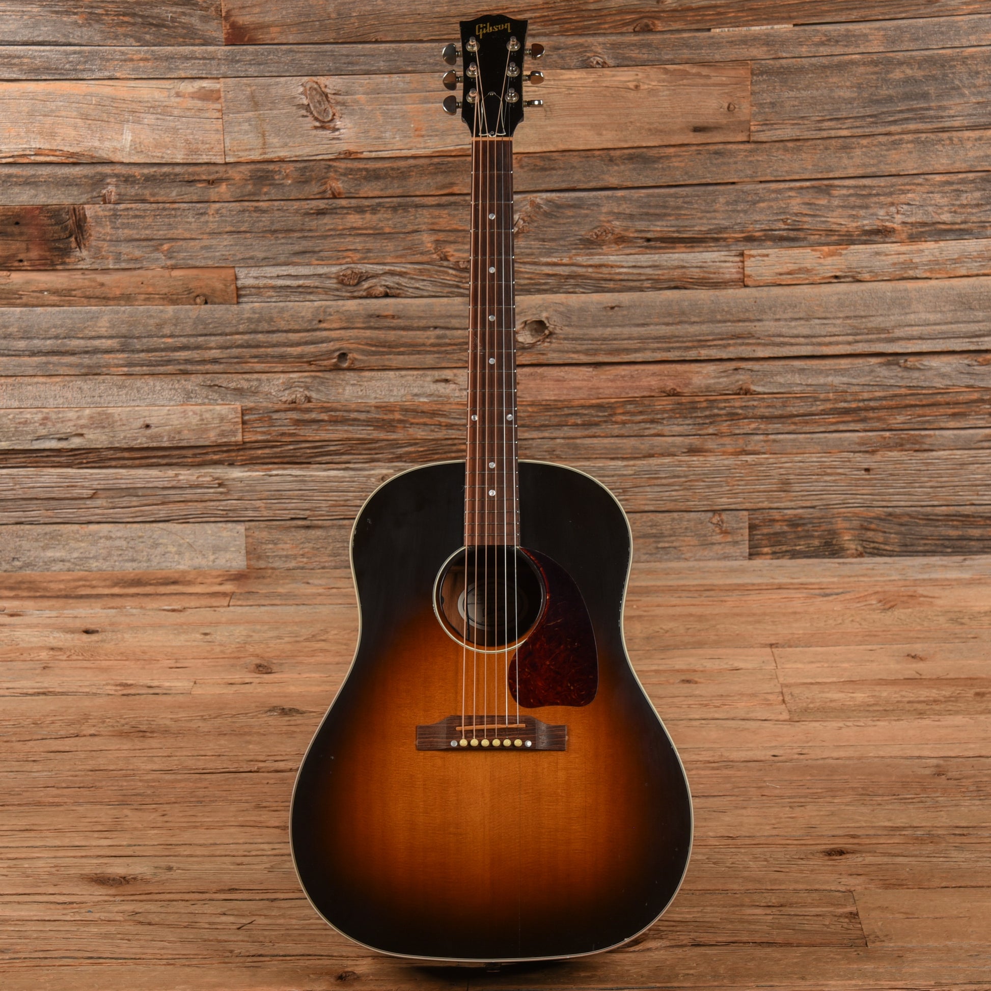 Gibson J-45 Sunburst 2008 Acoustic Guitars / Dreadnought