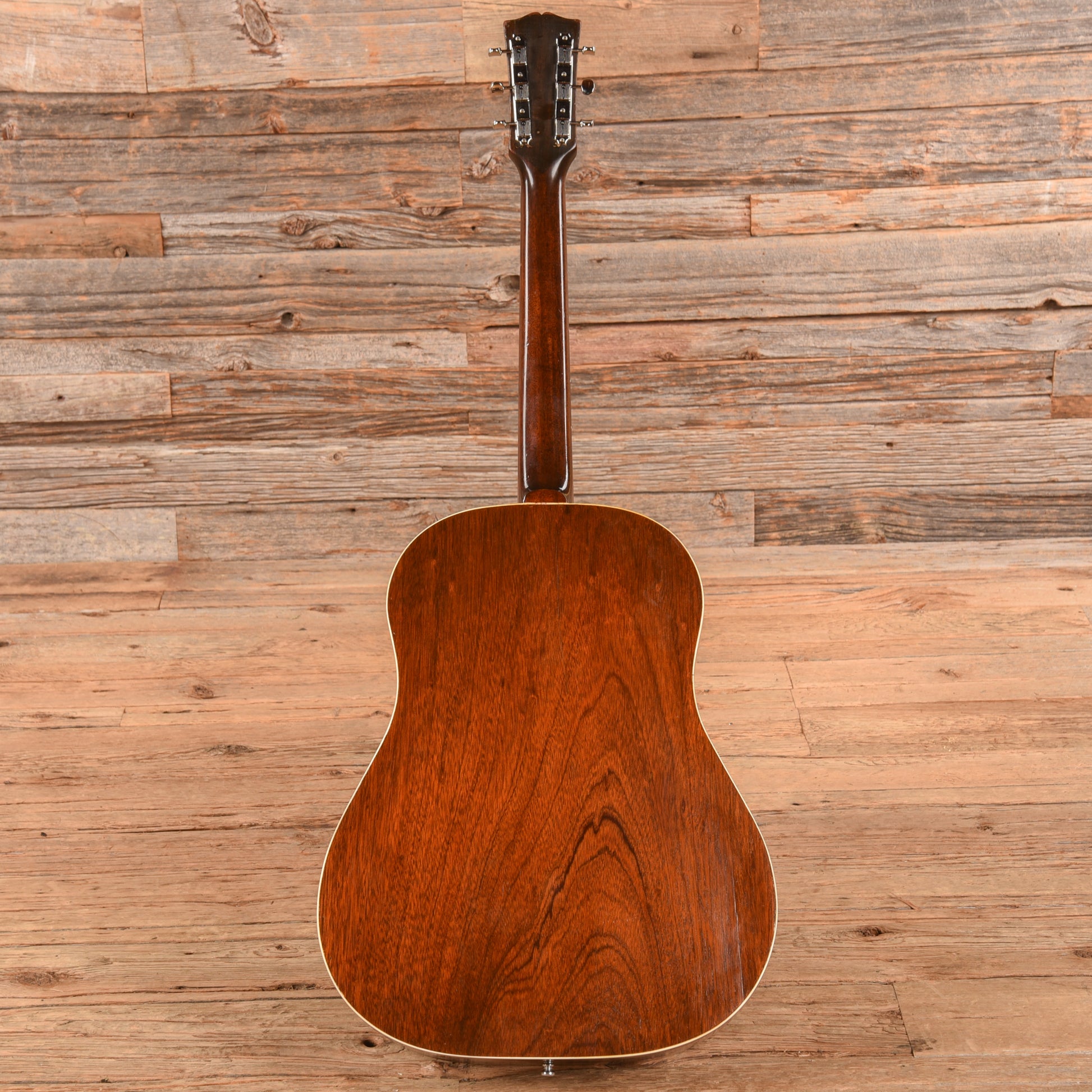 Gibson J-45 Sunburst Refin 1947 Acoustic Guitars / Dreadnought