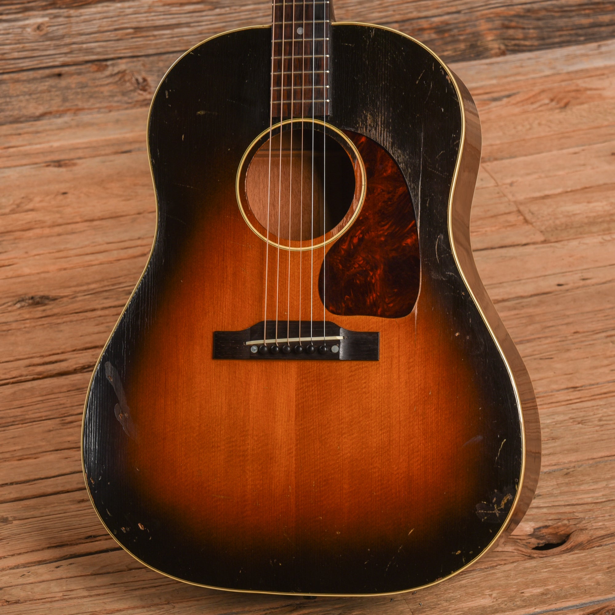 Gibson J-45 Sunbutst 1950 Acoustic Guitars / Dreadnought