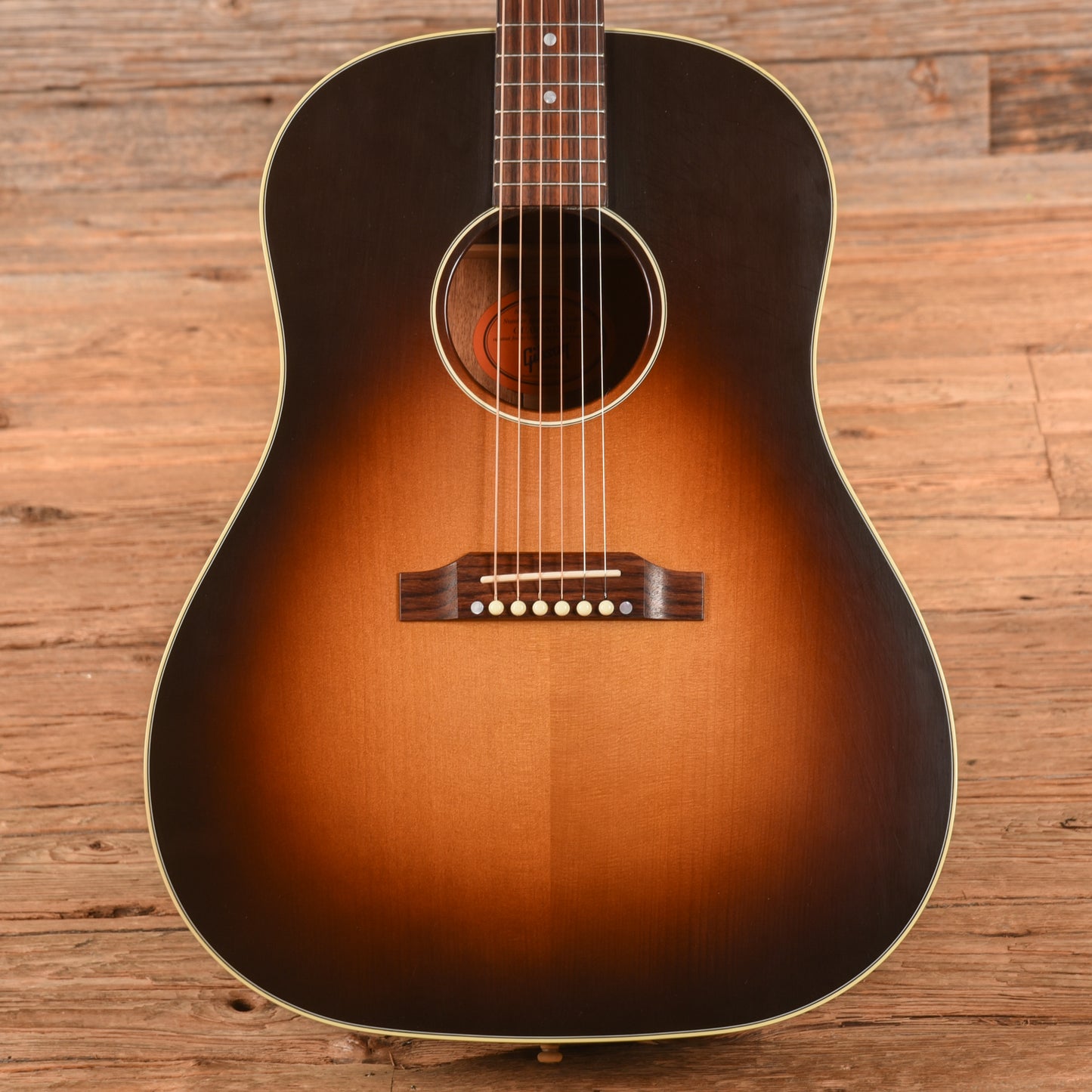 Gibson J-45TV Sunburst 2014 Acoustic Guitars / Dreadnought