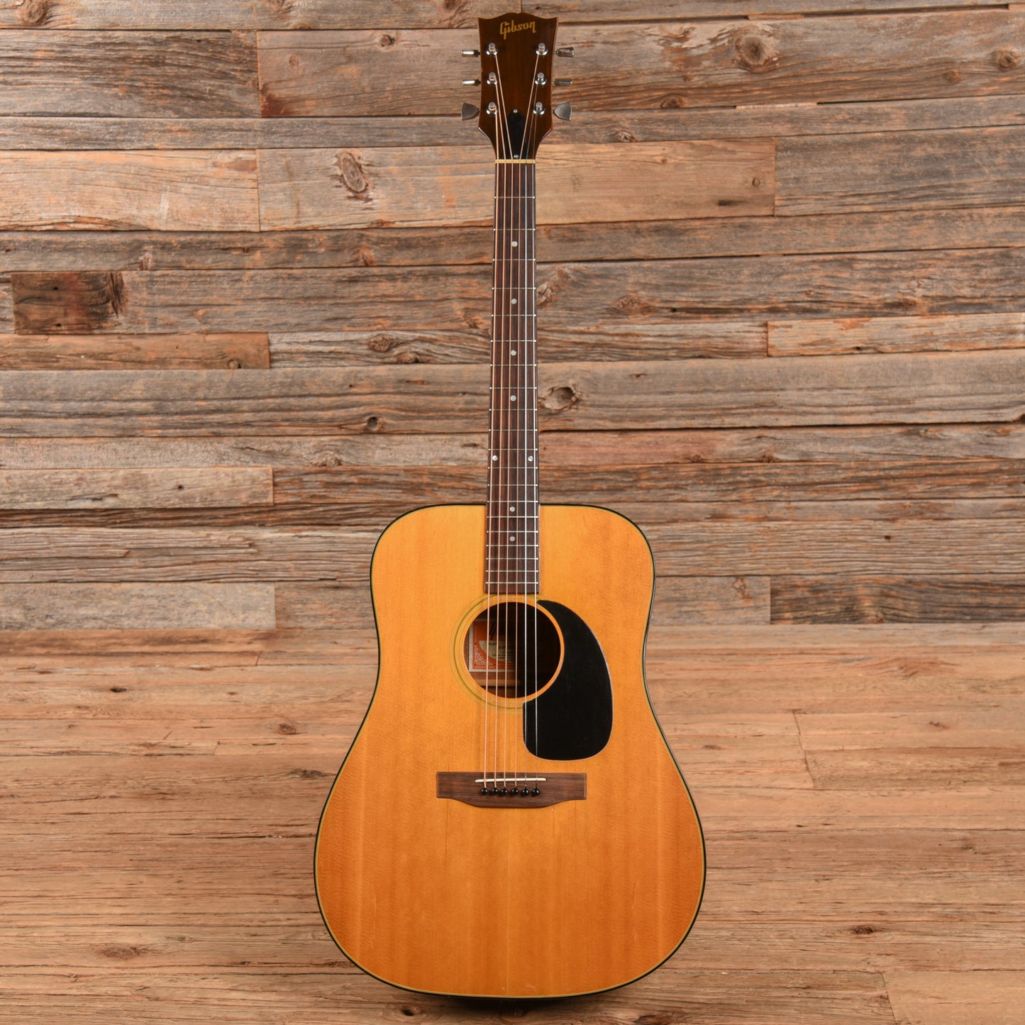 Gibson J-50 Deluxe Natural 1972 Acoustic Guitars / Dreadnought