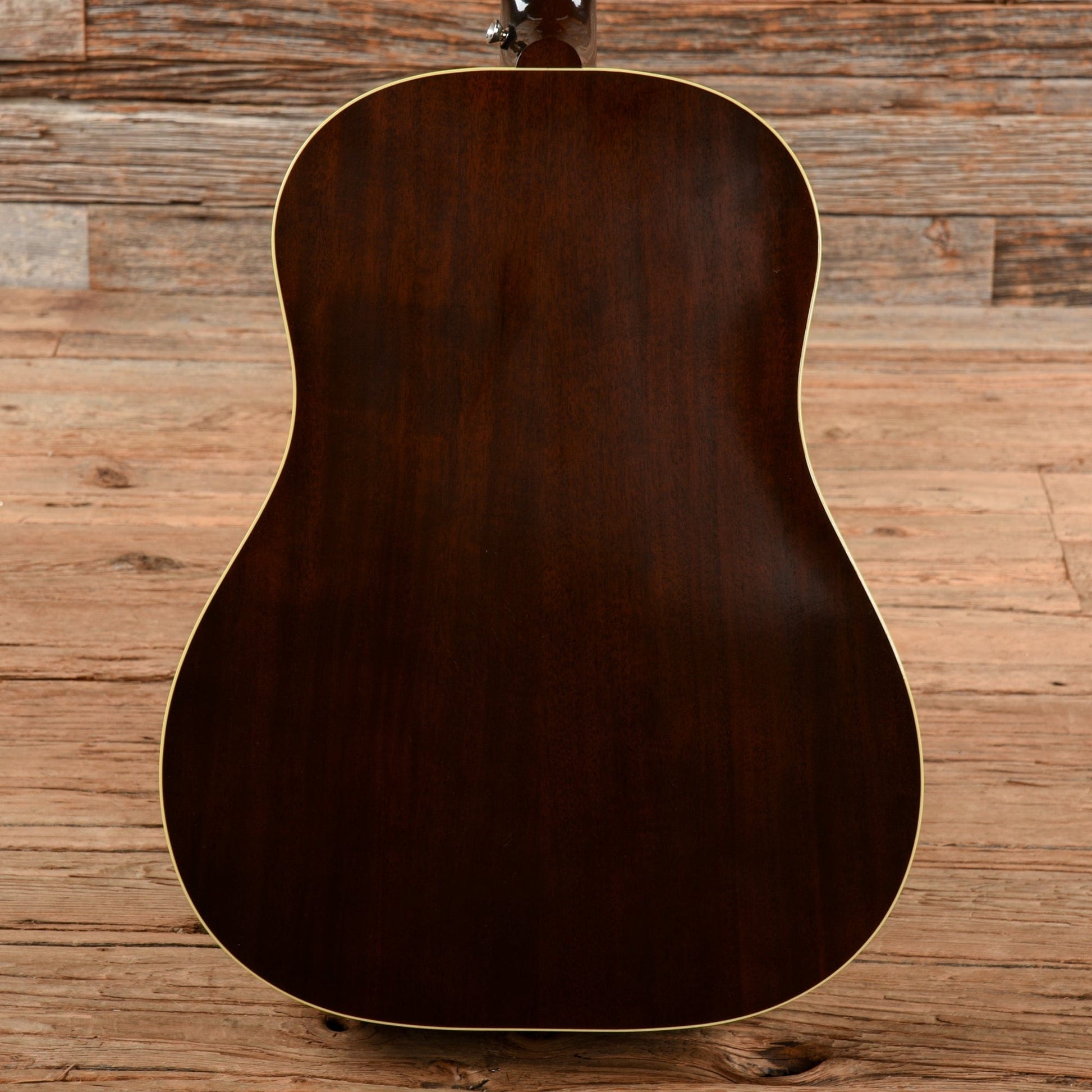 Gibson Montana J-45 Banner 2017 Sunburst Acoustic Guitars / Dreadnought